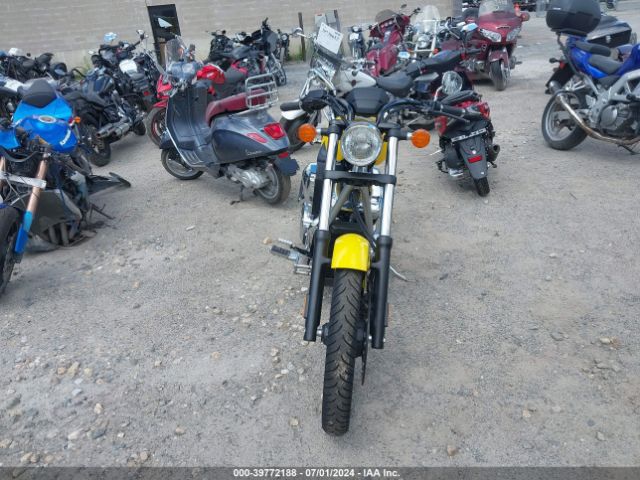 Photo 4 VIN: JH2SC6167NK600460 - HONDA VT1300 (FURY) 