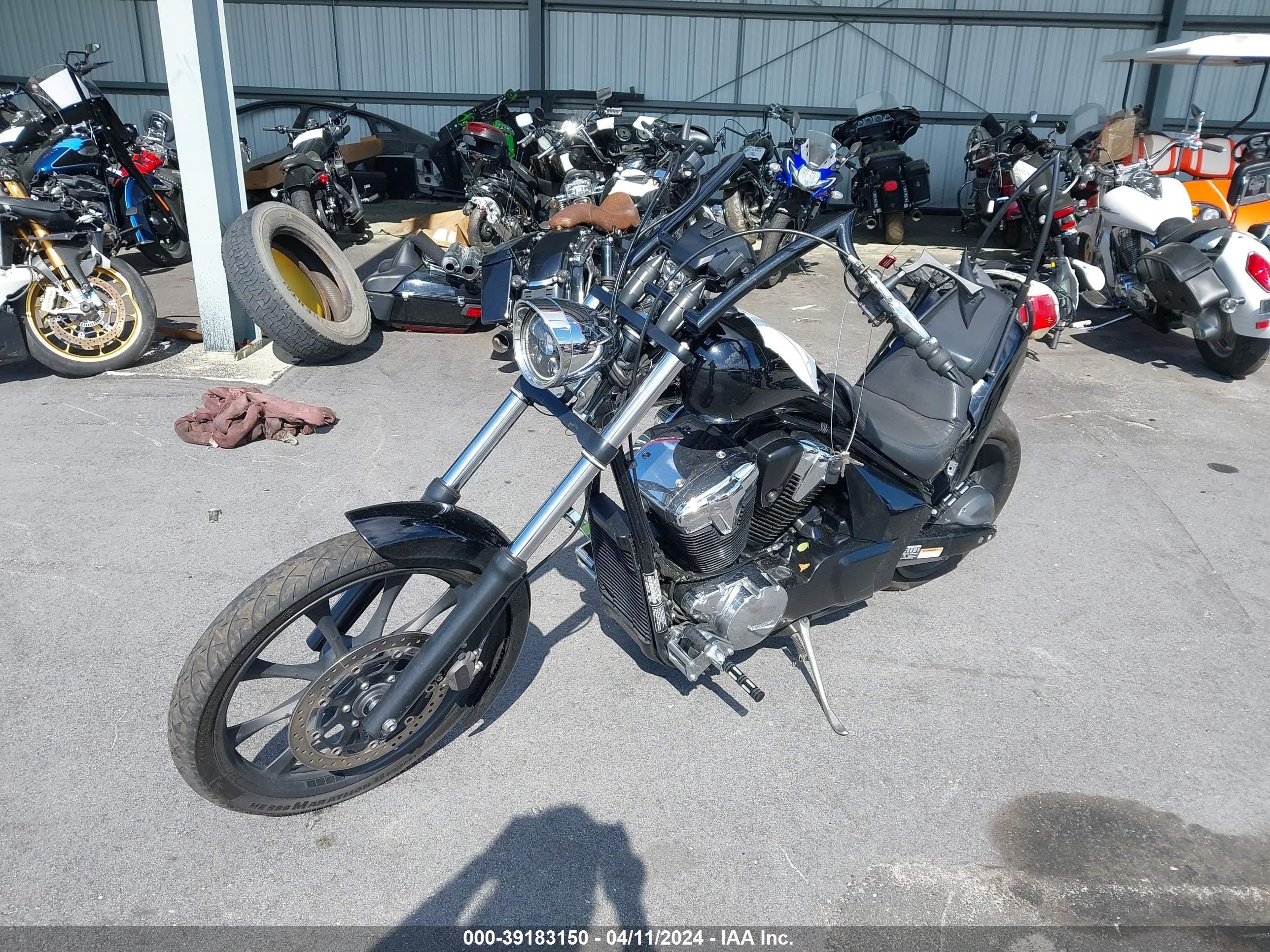 Photo 1 VIN: JH2SC61N5DK100545 - HONDA NULL 