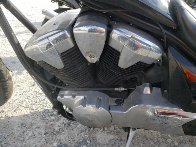 Photo 6 VIN: JH2SC61N7CK000204 - HONDA VT1300 CX 