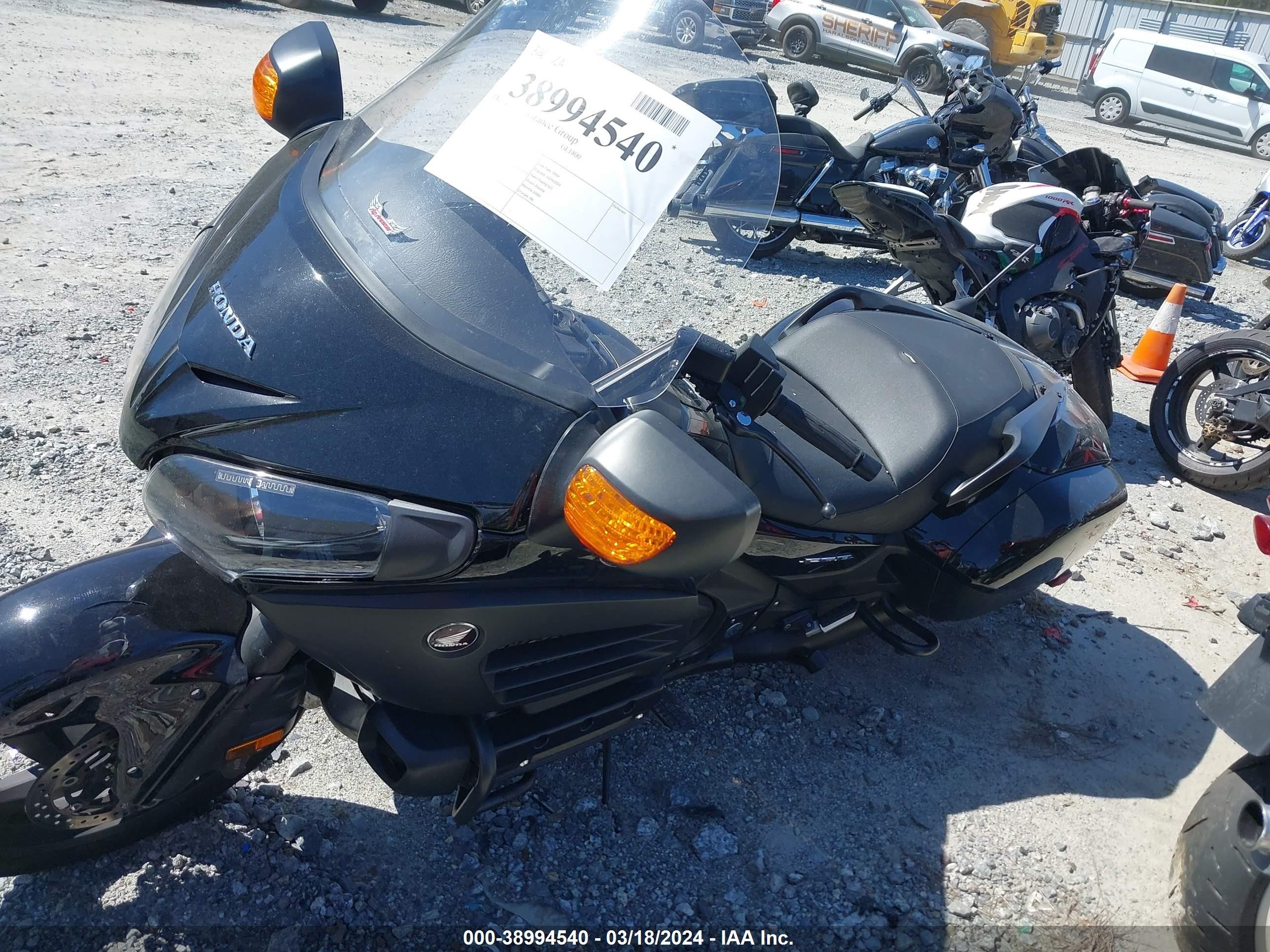 Photo 1 VIN: JH2SC681XDK001688 - HONDA NULL 