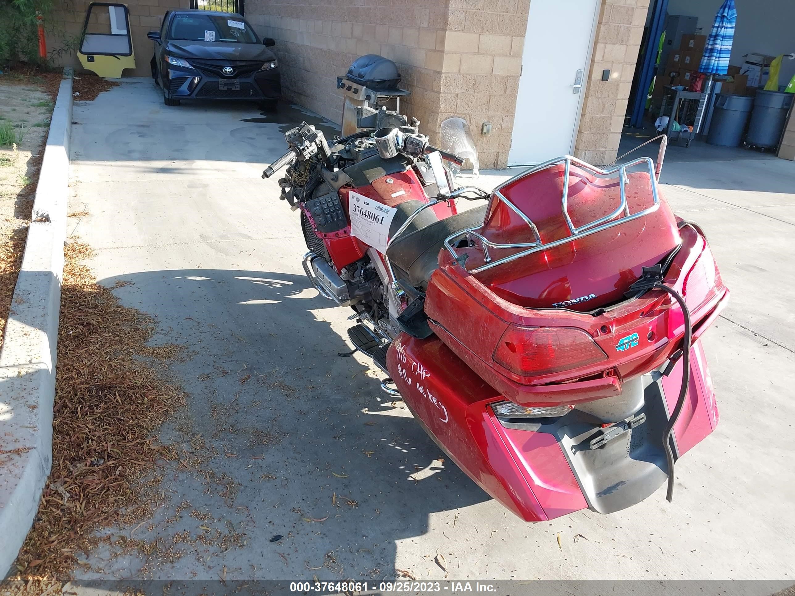 Photo 2 VIN: JH2SC68G4EK200449 - HONDA NULL 