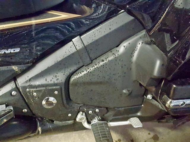 Photo 6 VIN: JH2SC68H7GK400270 - HONDA GL1800 