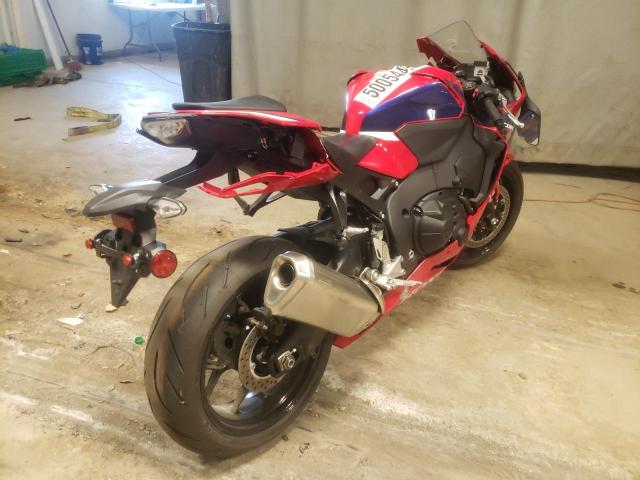 Photo 3 VIN: JH2SC7712NK500042 - HONDA CBR1000 RR 