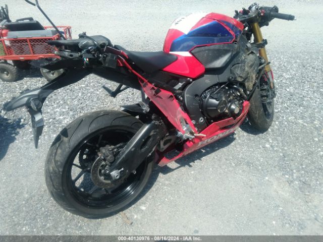 Photo 3 VIN: JH2SC7716NK500481 - HONDA CBR1000 