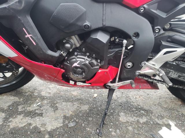 Photo 6 VIN: JH2SC7719NK500054 - HONDA CBR1000 RR 