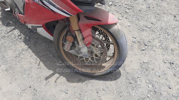 Photo 13 VIN: JH2SC77G2KK200002 - HONDA CBR 