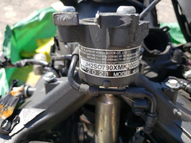 Photo 9 VIN: JH2SC790XMK300237 - HONDA GL1800 