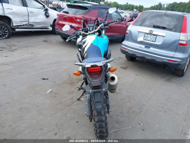 Photo 5 VIN: JH2SD04G6HK001357 - HONDA CRF1000A 