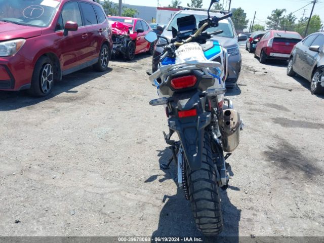 Photo 5 VIN: JH2SD1048LK000219 - HONDA CRF1100D4 