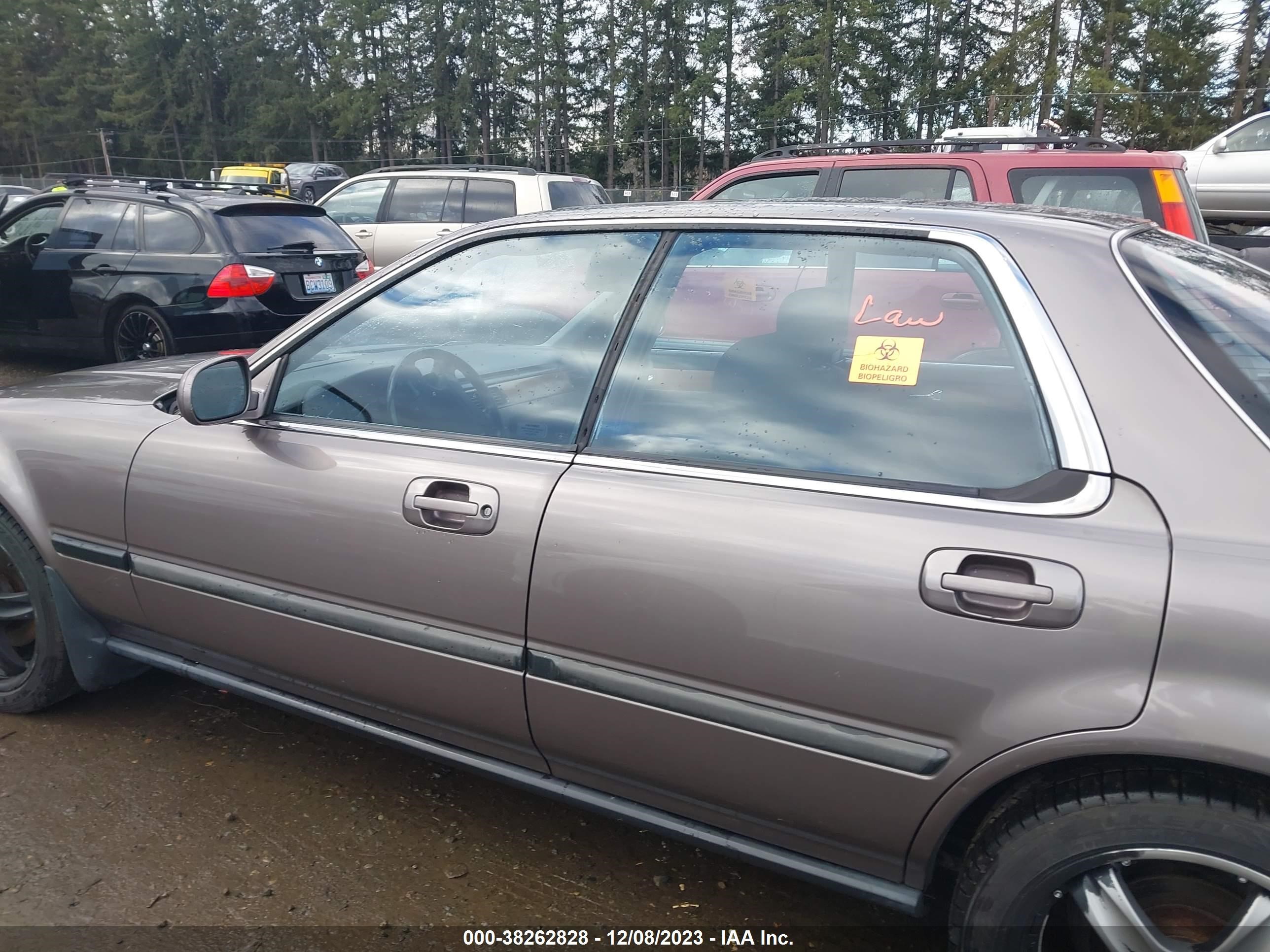 Photo 13 VIN: JH4CC2659NC001767 - ACURA VIGOR 