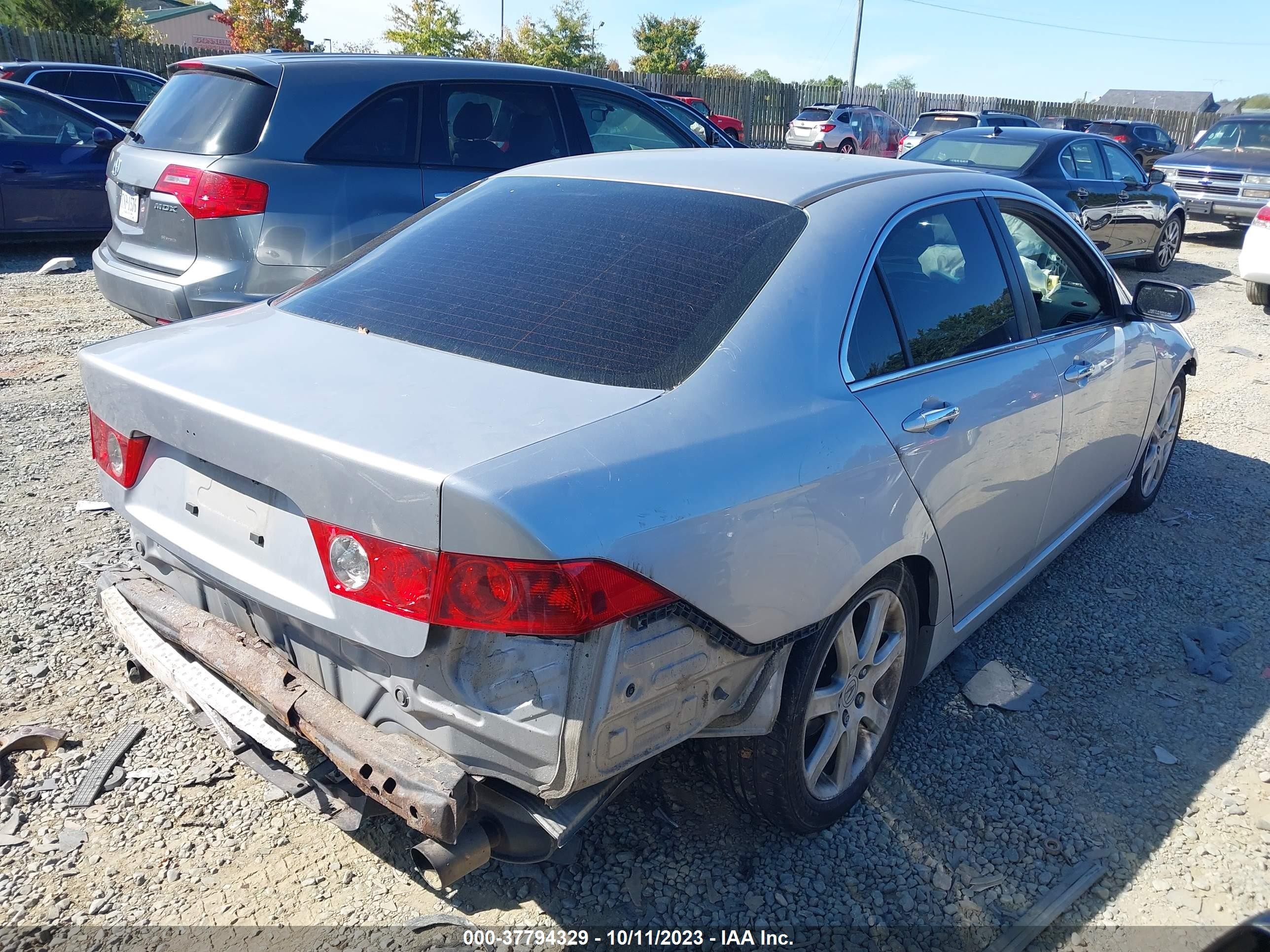 Photo 3 VIN: JH4CL95914C037528 - ACURA TSX 