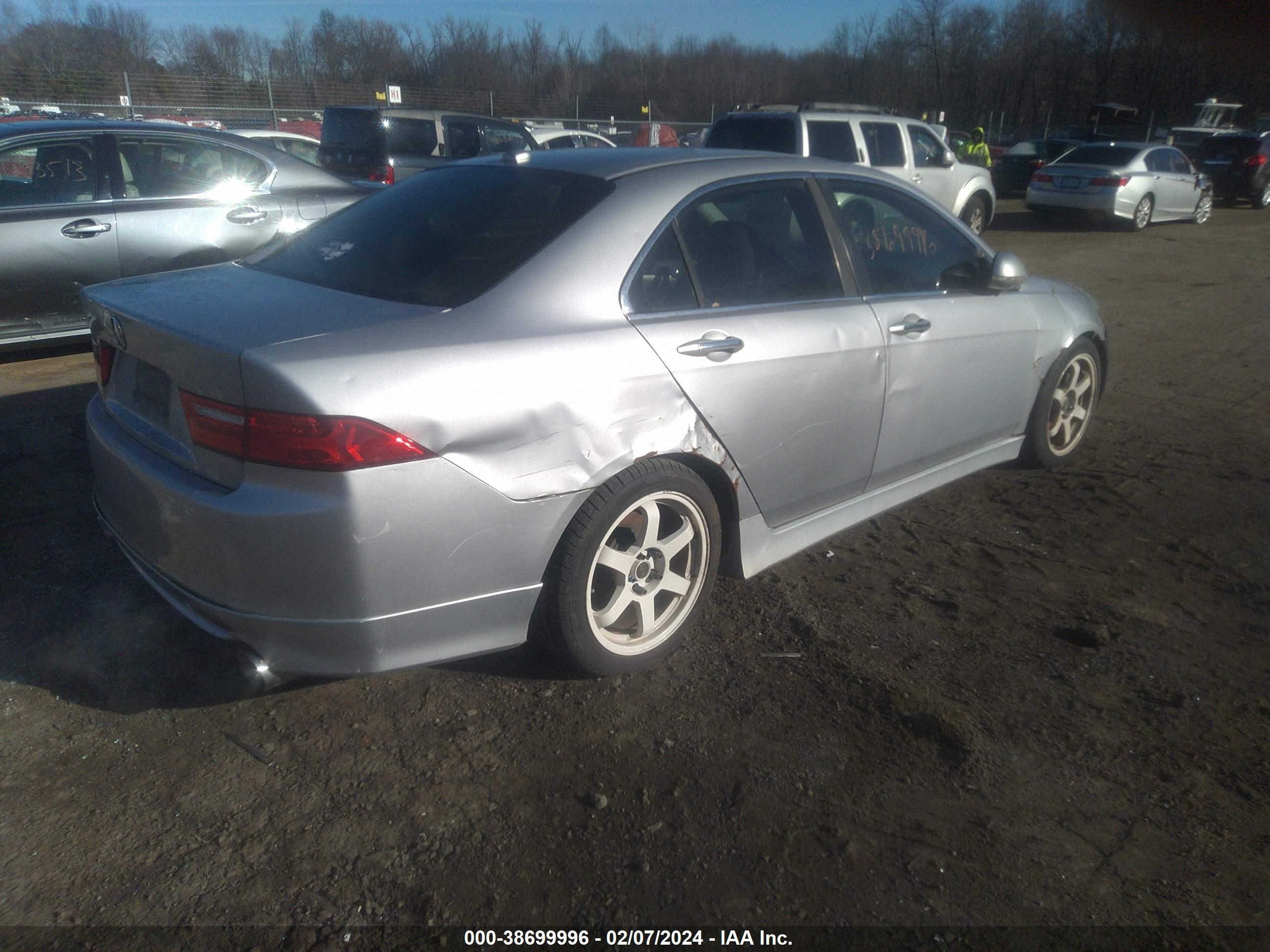 Photo 3 VIN: JH4CL95945C003679 - ACURA TSX 