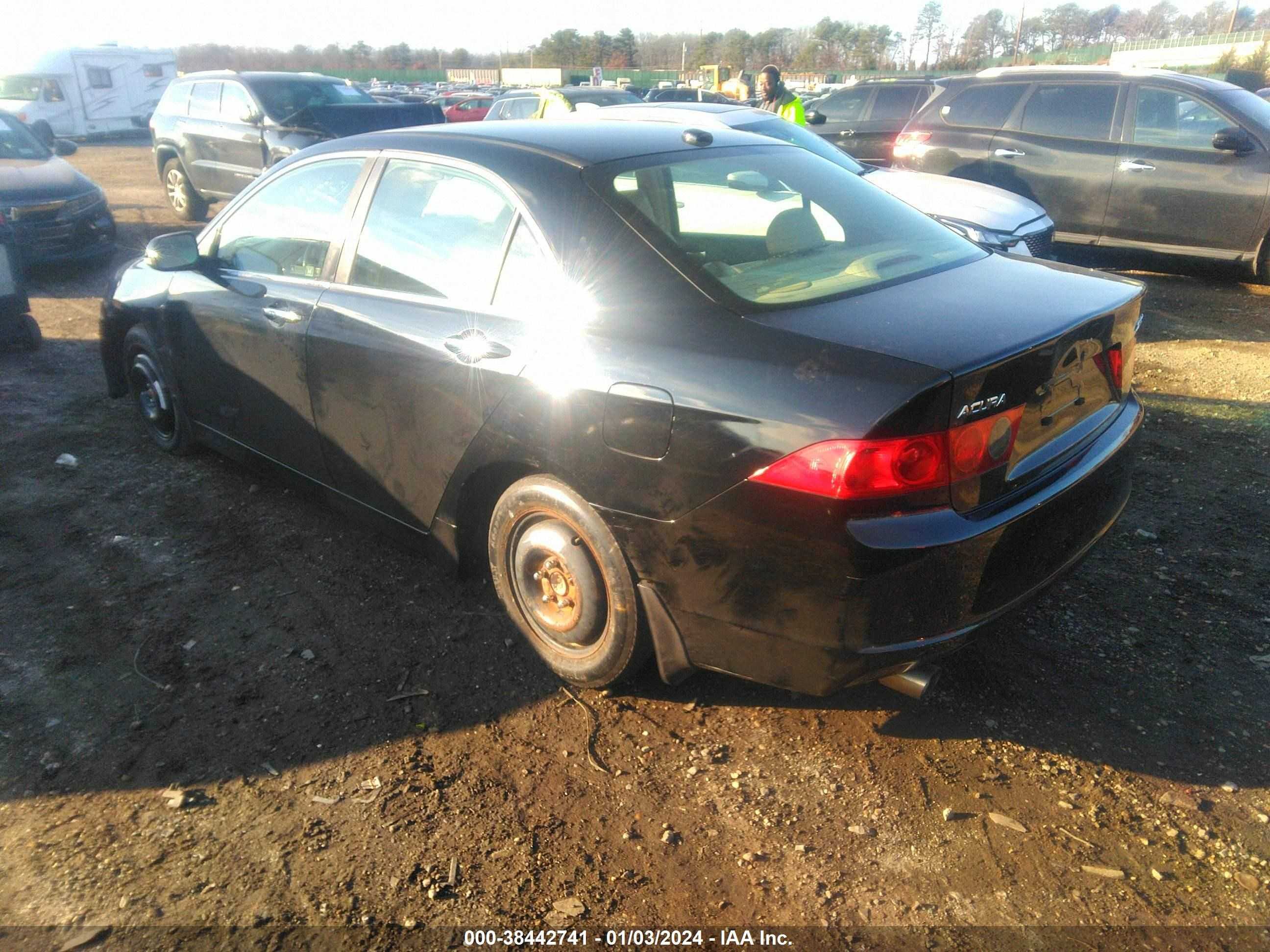 Photo 2 VIN: JH4CL96808C013717 - ACURA TSX 