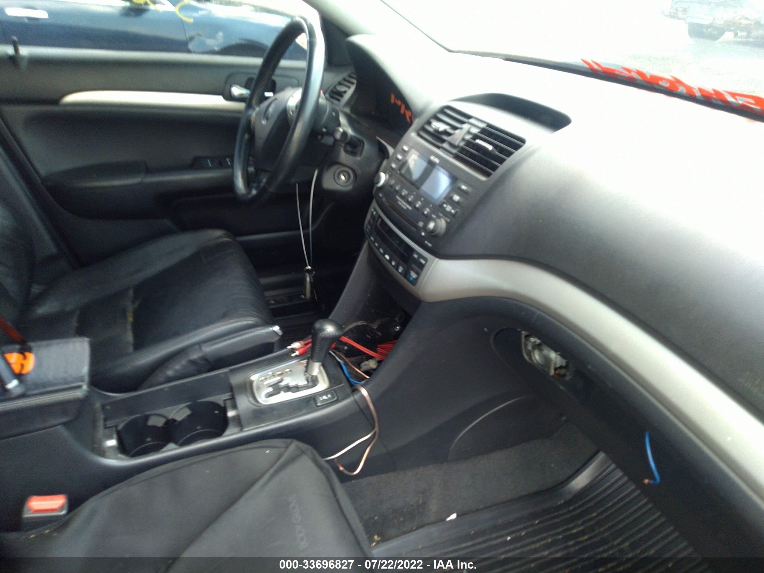 Photo 4 VIN: JH4CL96824C015981 - ACURA TSX 