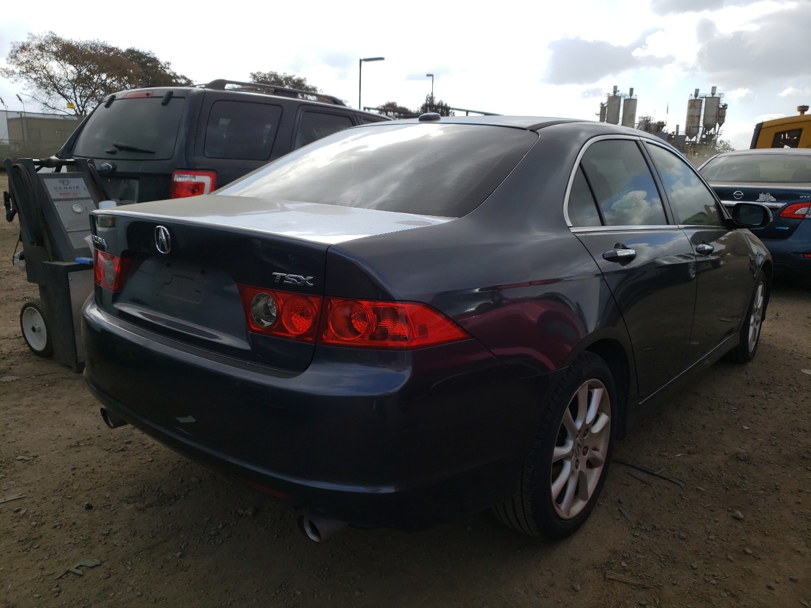 Photo 3 VIN: JH4CL96856C034656 - ACURA TSX 