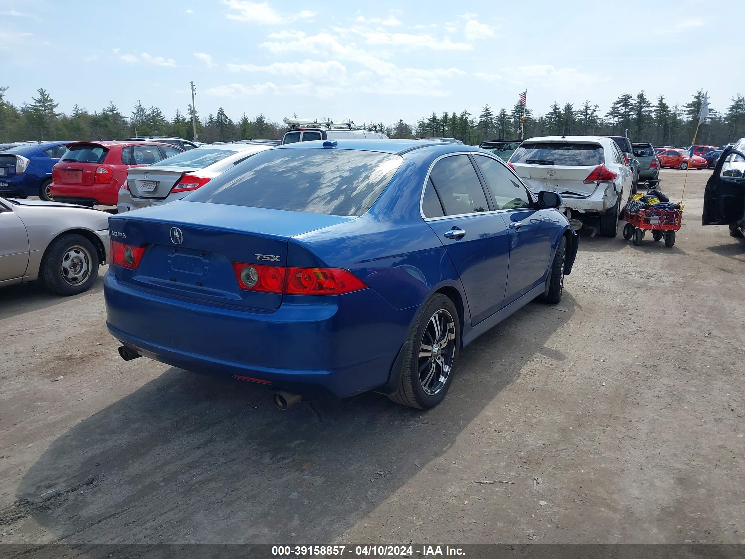 Photo 3 VIN: JH4CL96858C004883 - ACURA TSX 