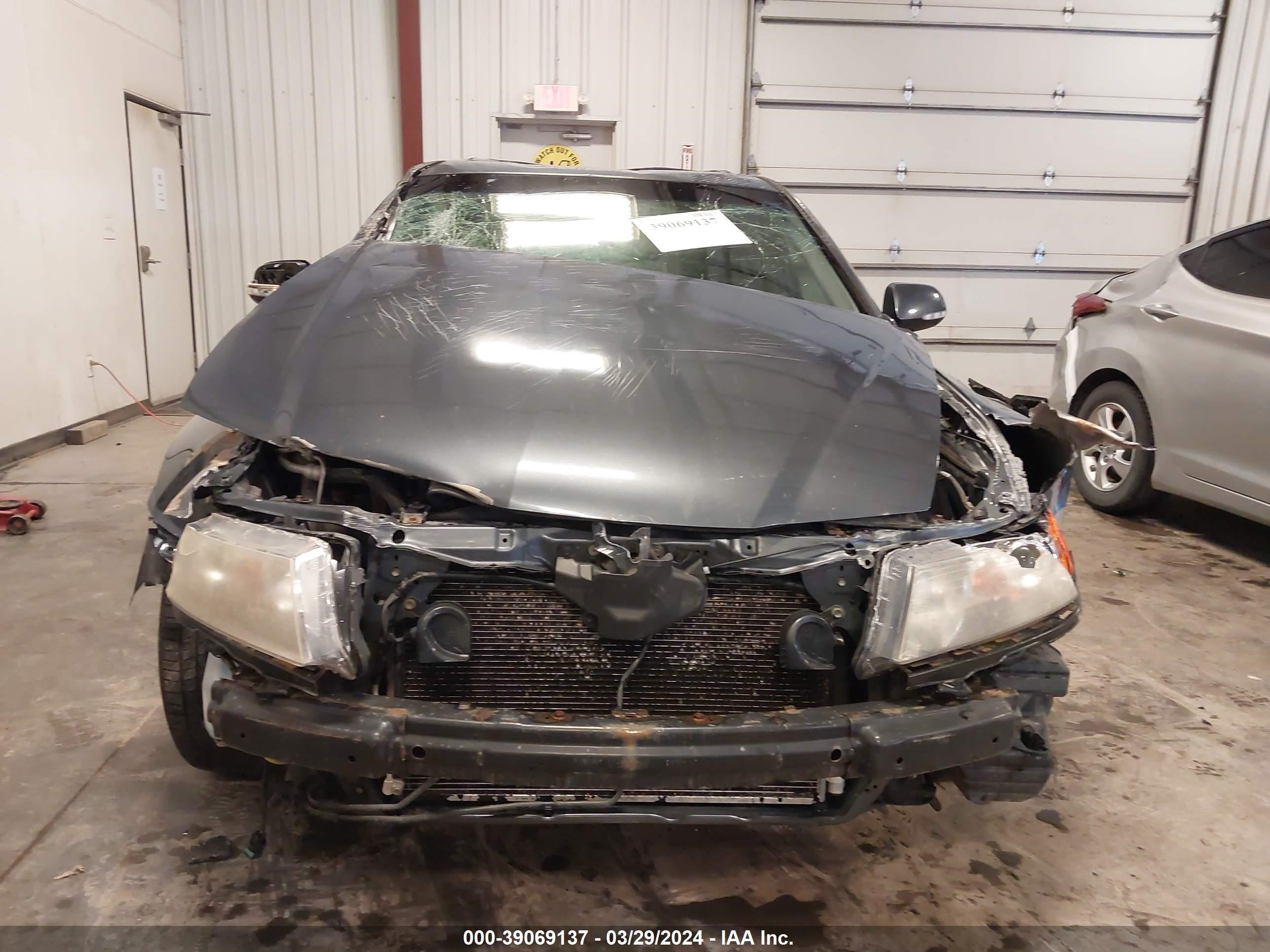 Photo 5 VIN: JH4CL96858C014569 - ACURA TSX 