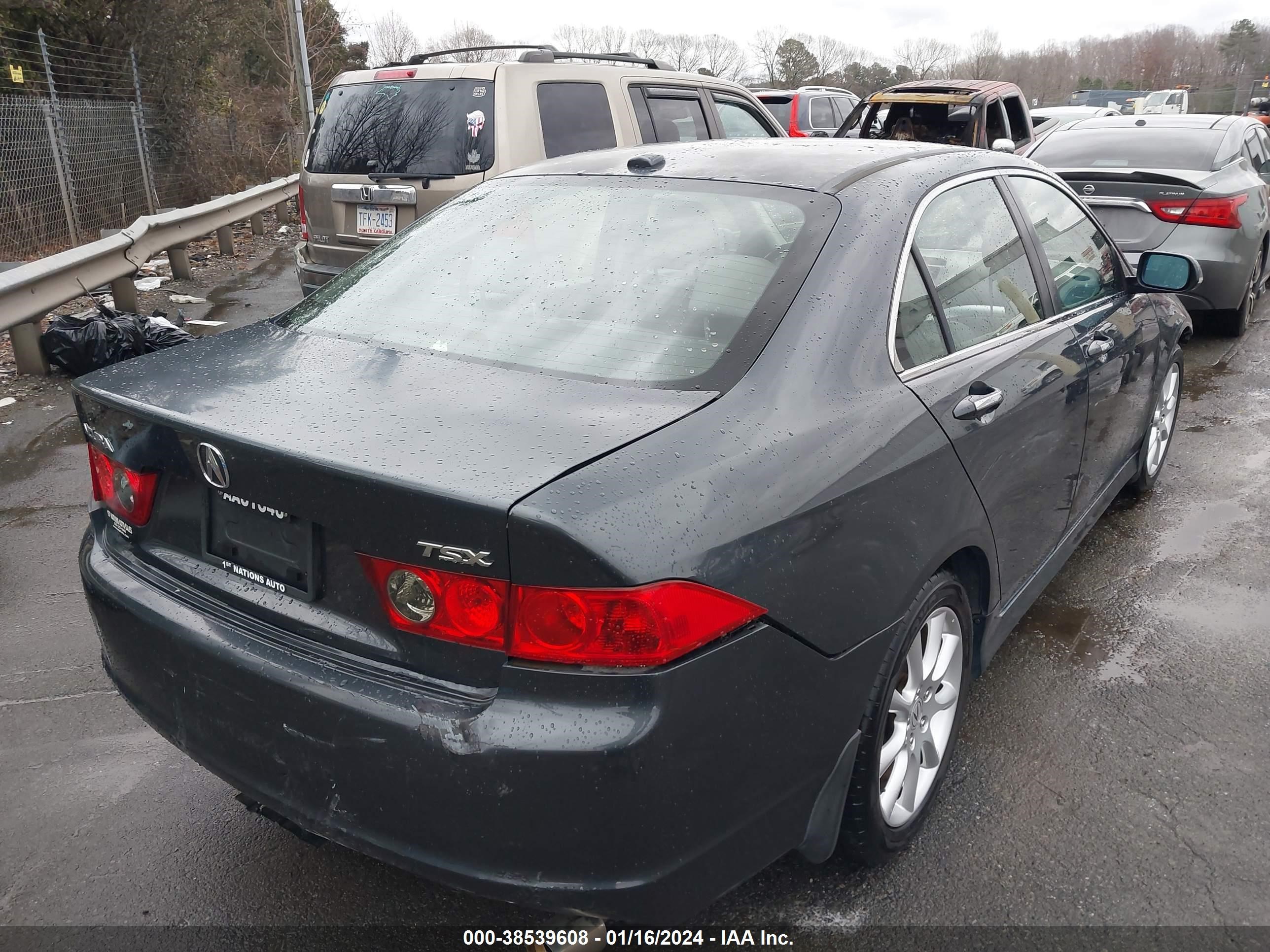 Photo 3 VIN: JH4CL96858C014572 - ACURA TSX 