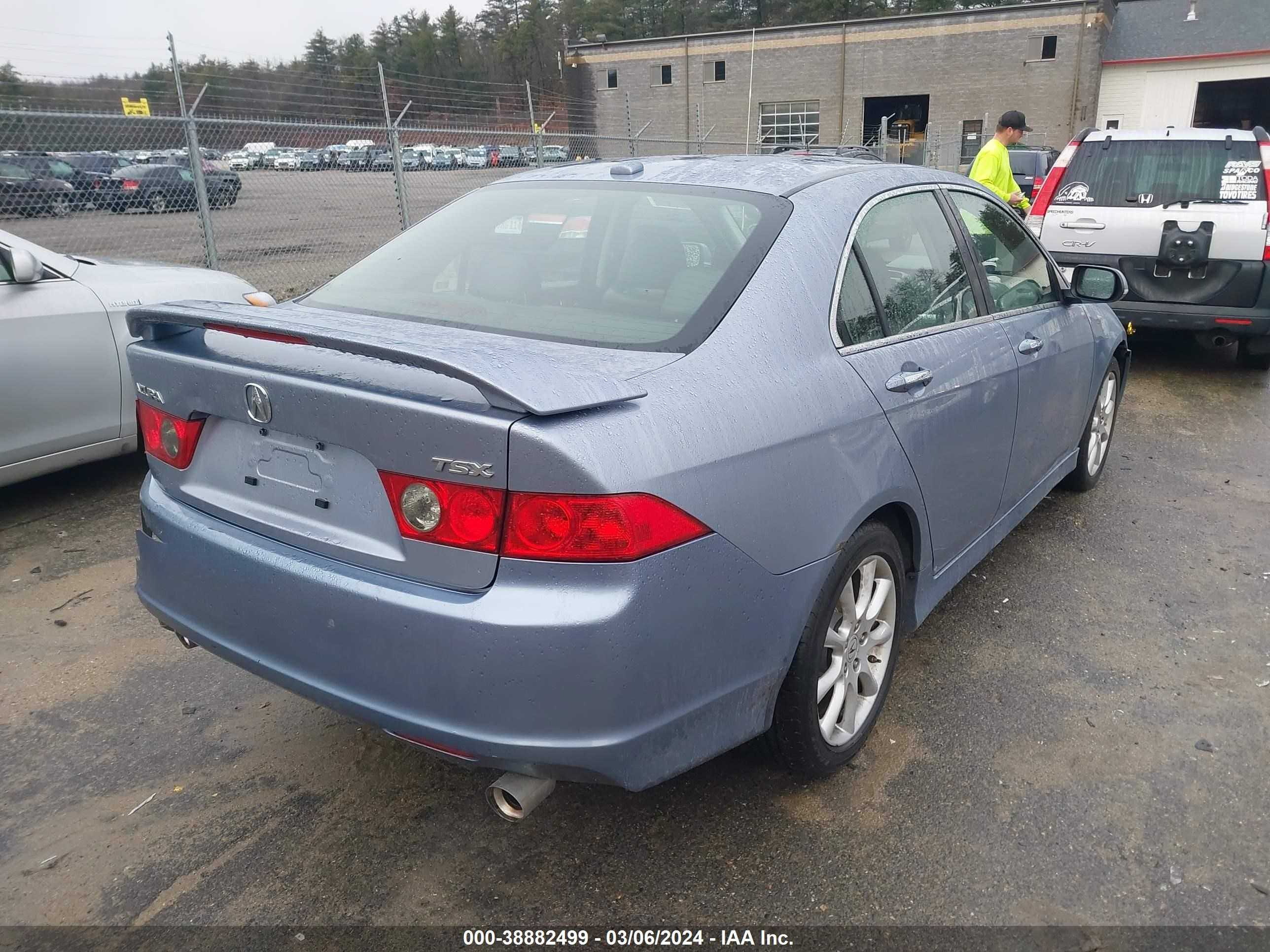 Photo 3 VIN: JH4CL96858C021537 - ACURA TSX 