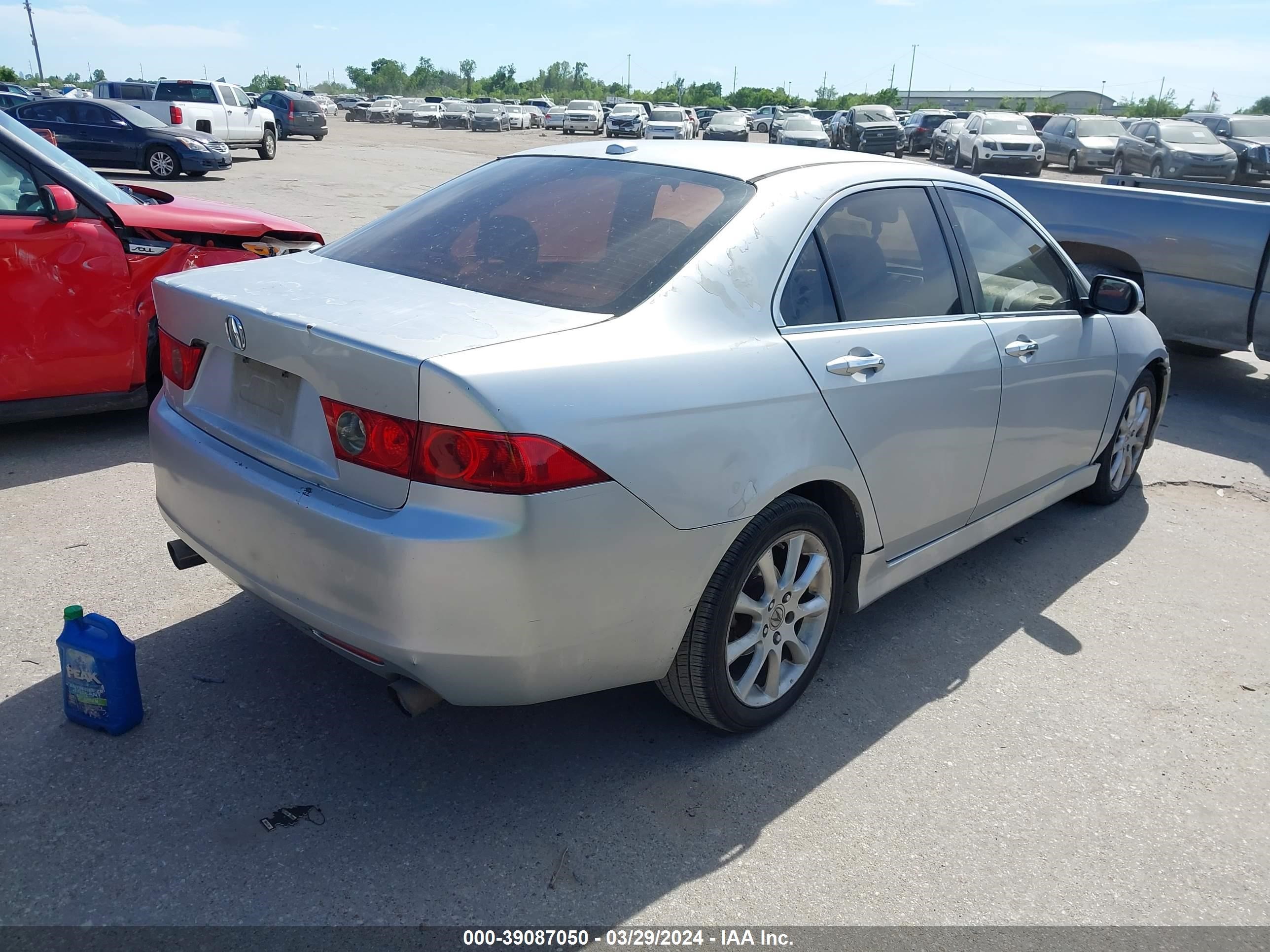 Photo 3 VIN: JH4CL96878C013391 - ACURA TSX 