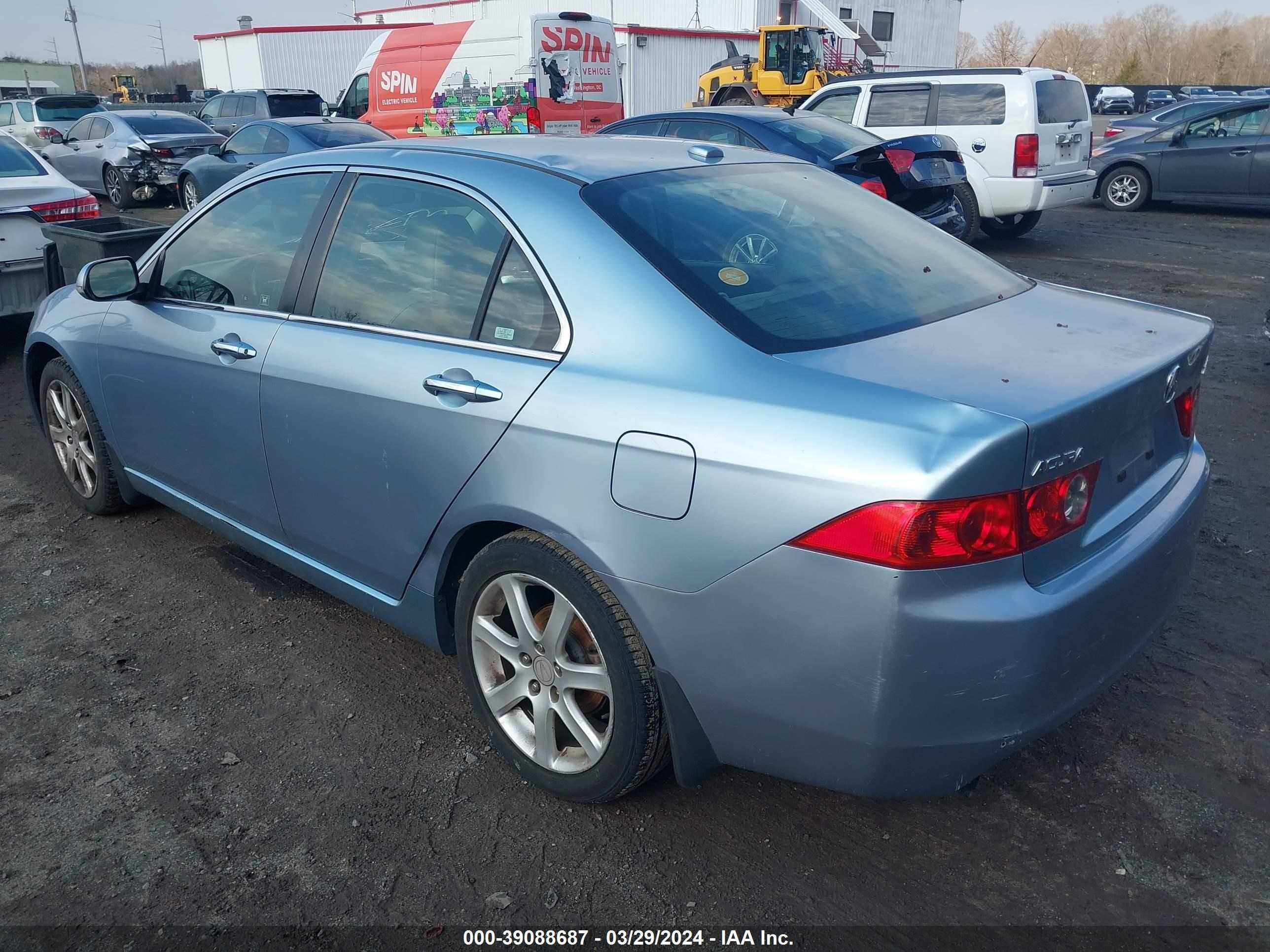 Photo 2 VIN: JH4CL96895C001349 - ACURA TSX 