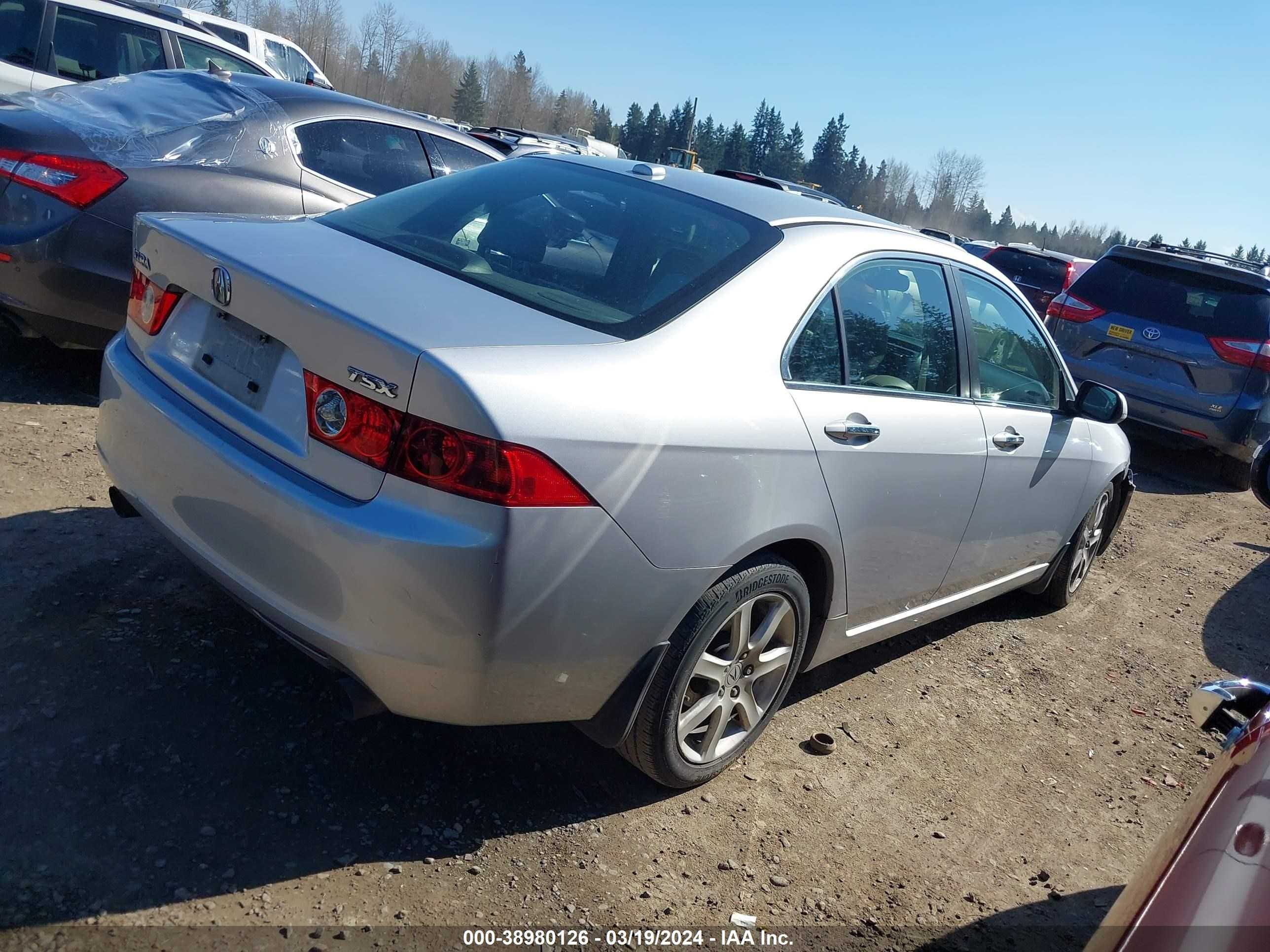 Photo 3 VIN: JH4CL96895C027546 - ACURA TSX 