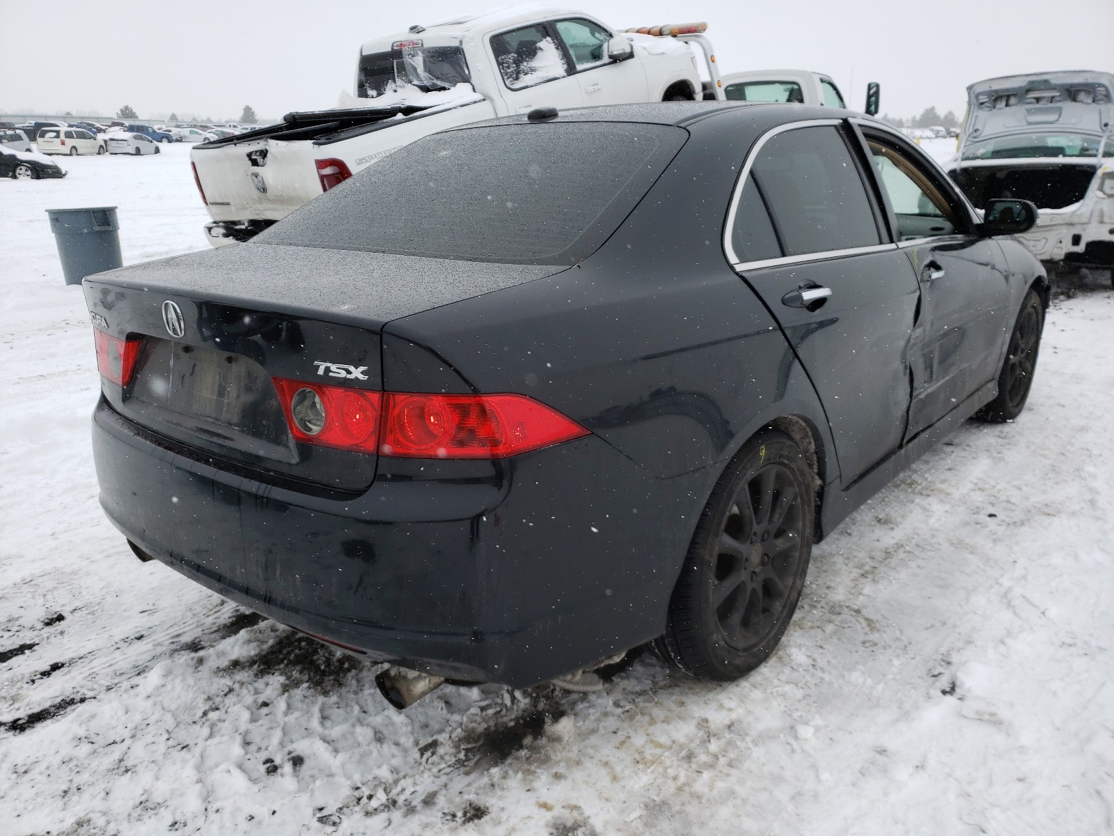 Photo 3 VIN: JH4CL968X8C002191 - ACURA TSX 