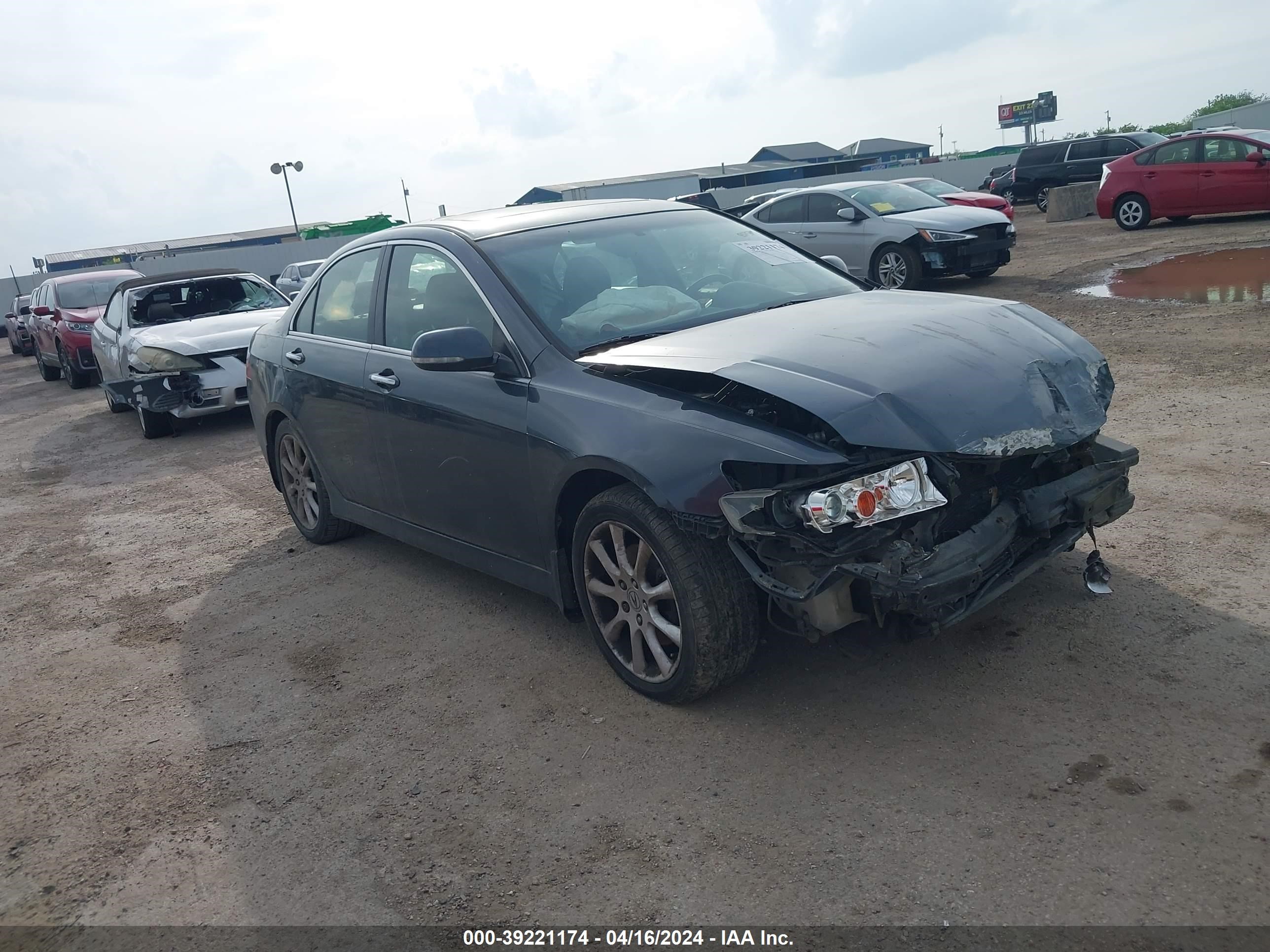 Photo 0 VIN: JH4CL96908C015105 - ACURA TSX 