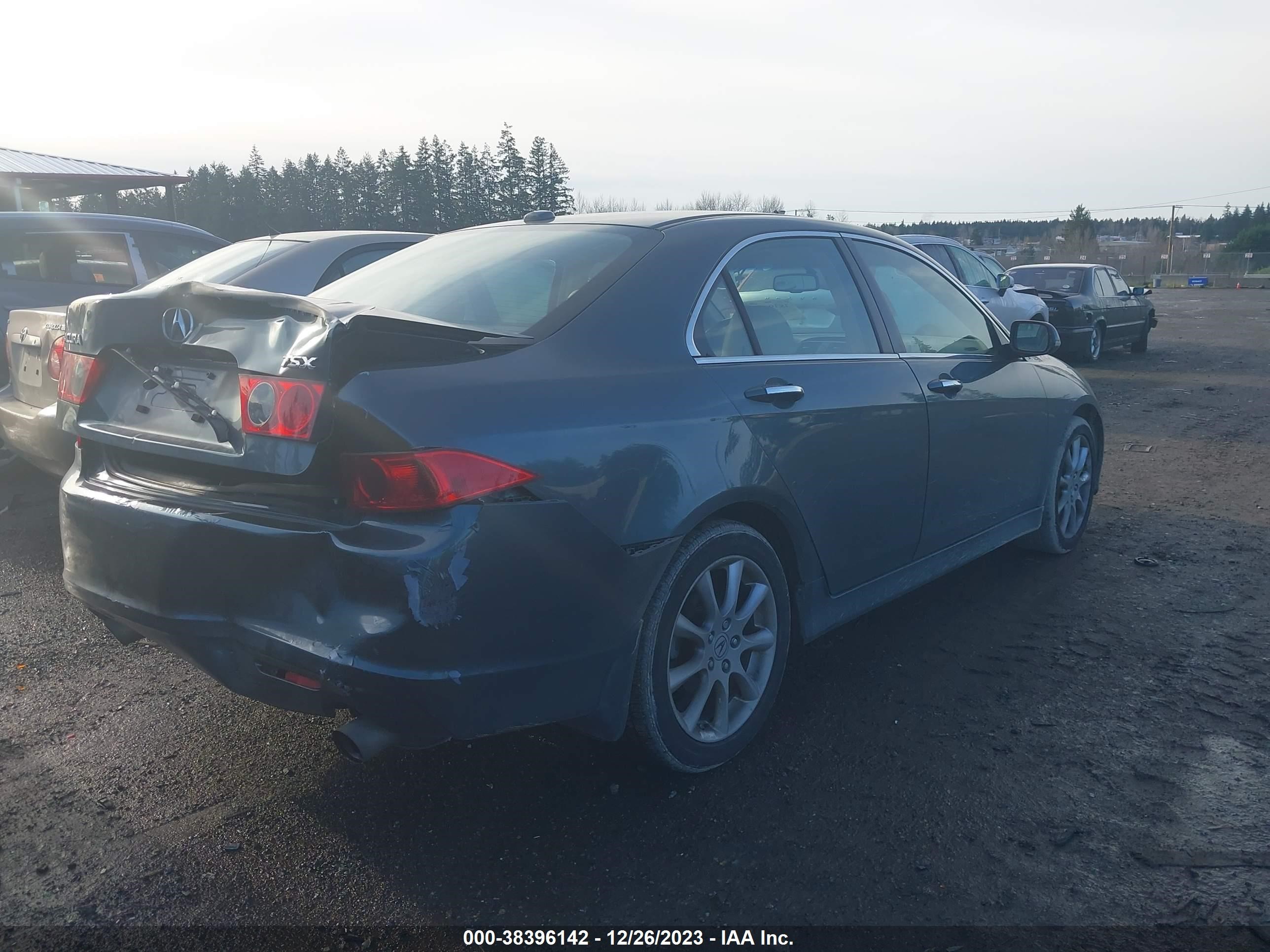 Photo 3 VIN: JH4CL96918C011662 - ACURA TSX 