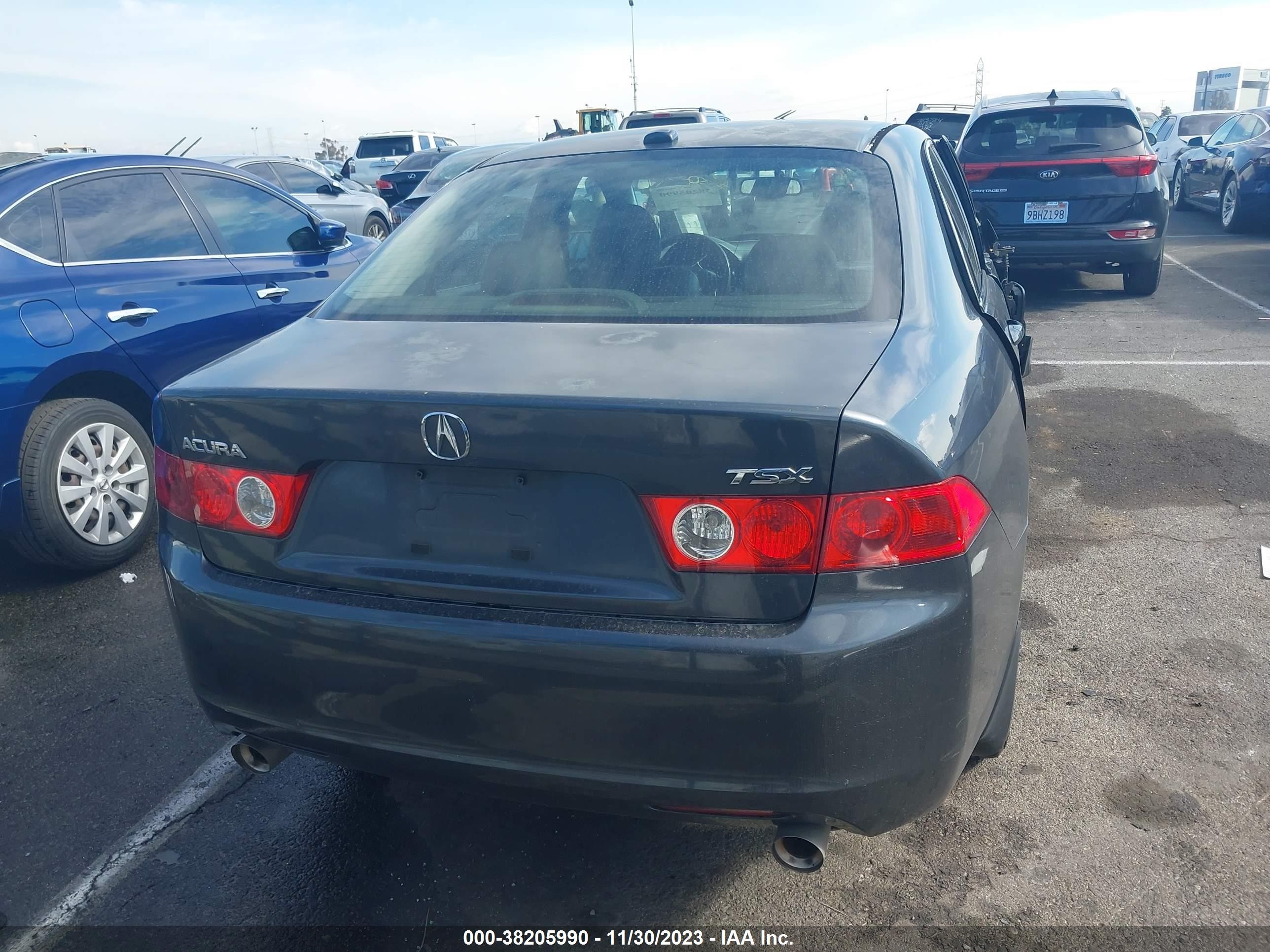 Photo 15 VIN: JH4CL96925C001931 - ACURA TSX 