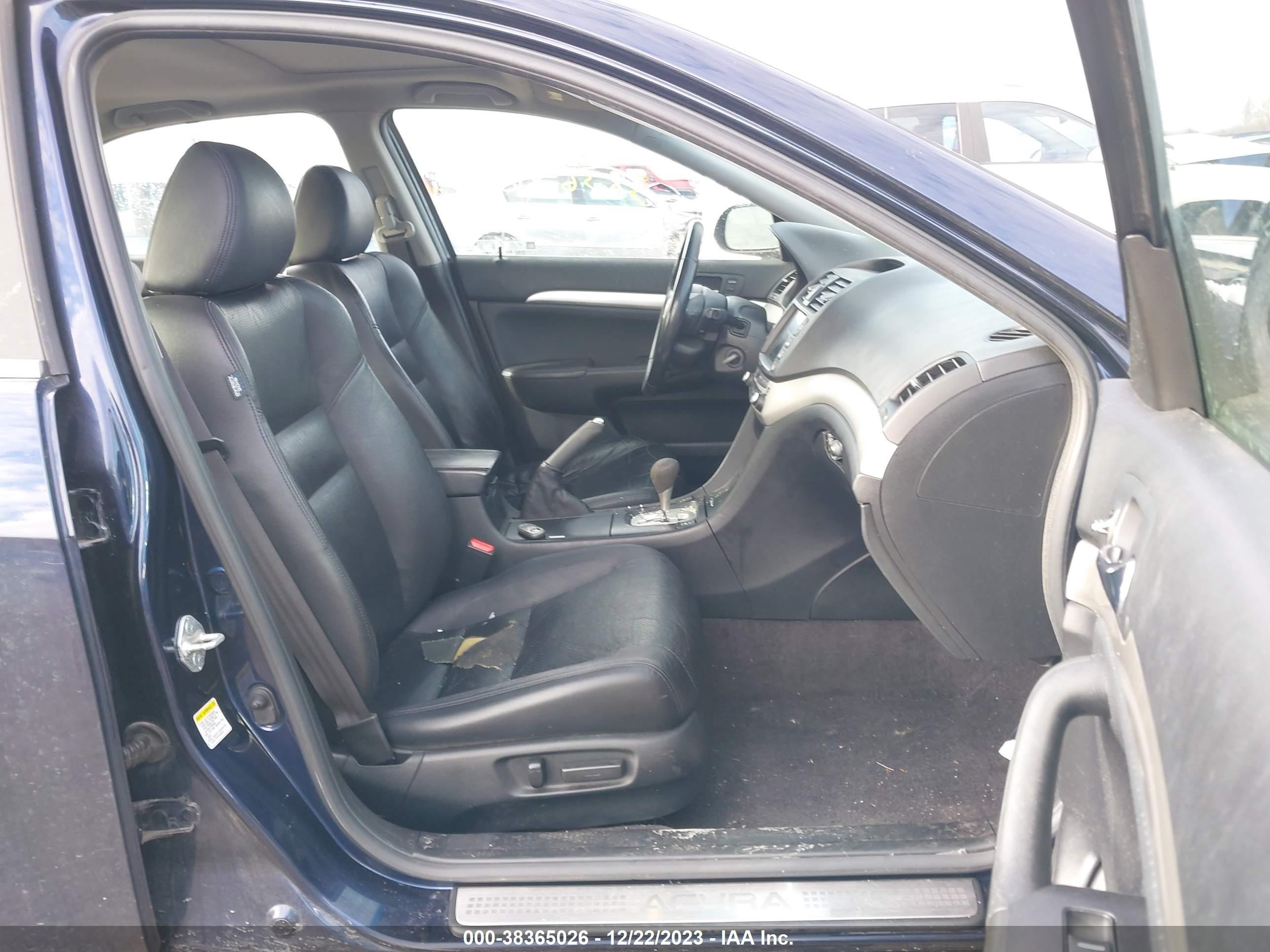 Photo 4 VIN: JH4CL96936C027746 - ACURA TSX 