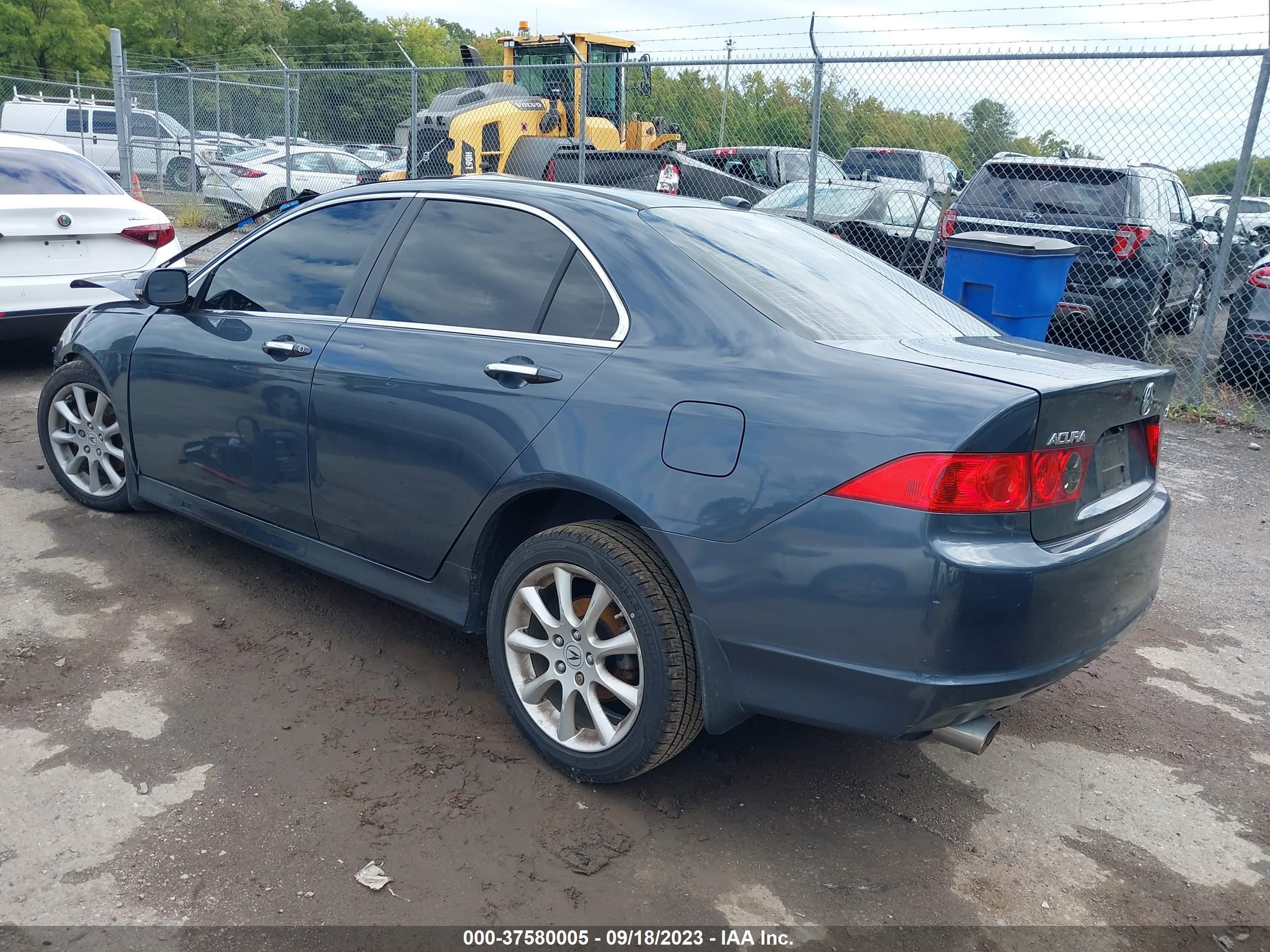 Photo 2 VIN: JH4CL96948C018296 - ACURA TSX 