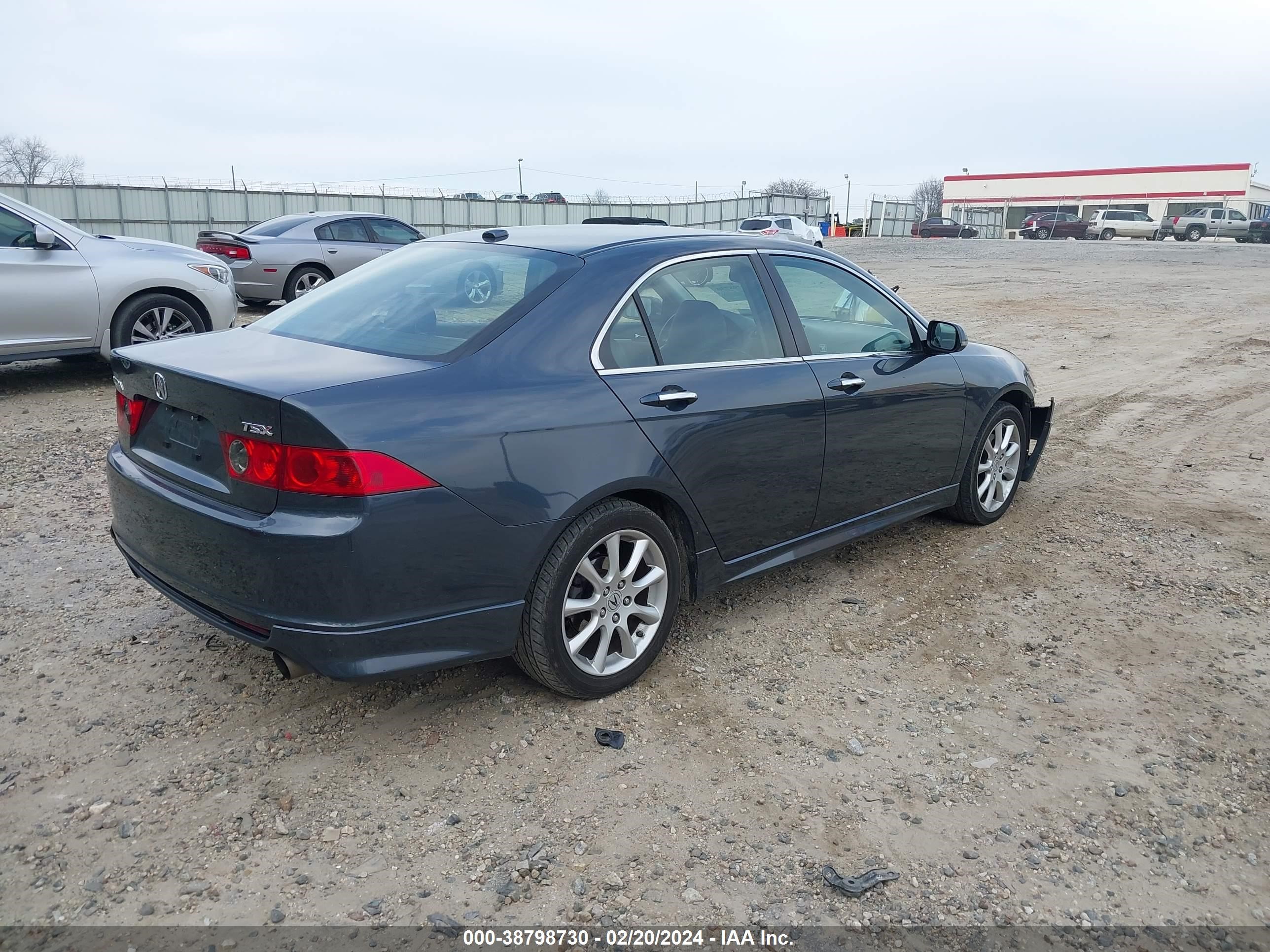 Photo 3 VIN: JH4CL96958C000387 - ACURA TSX 