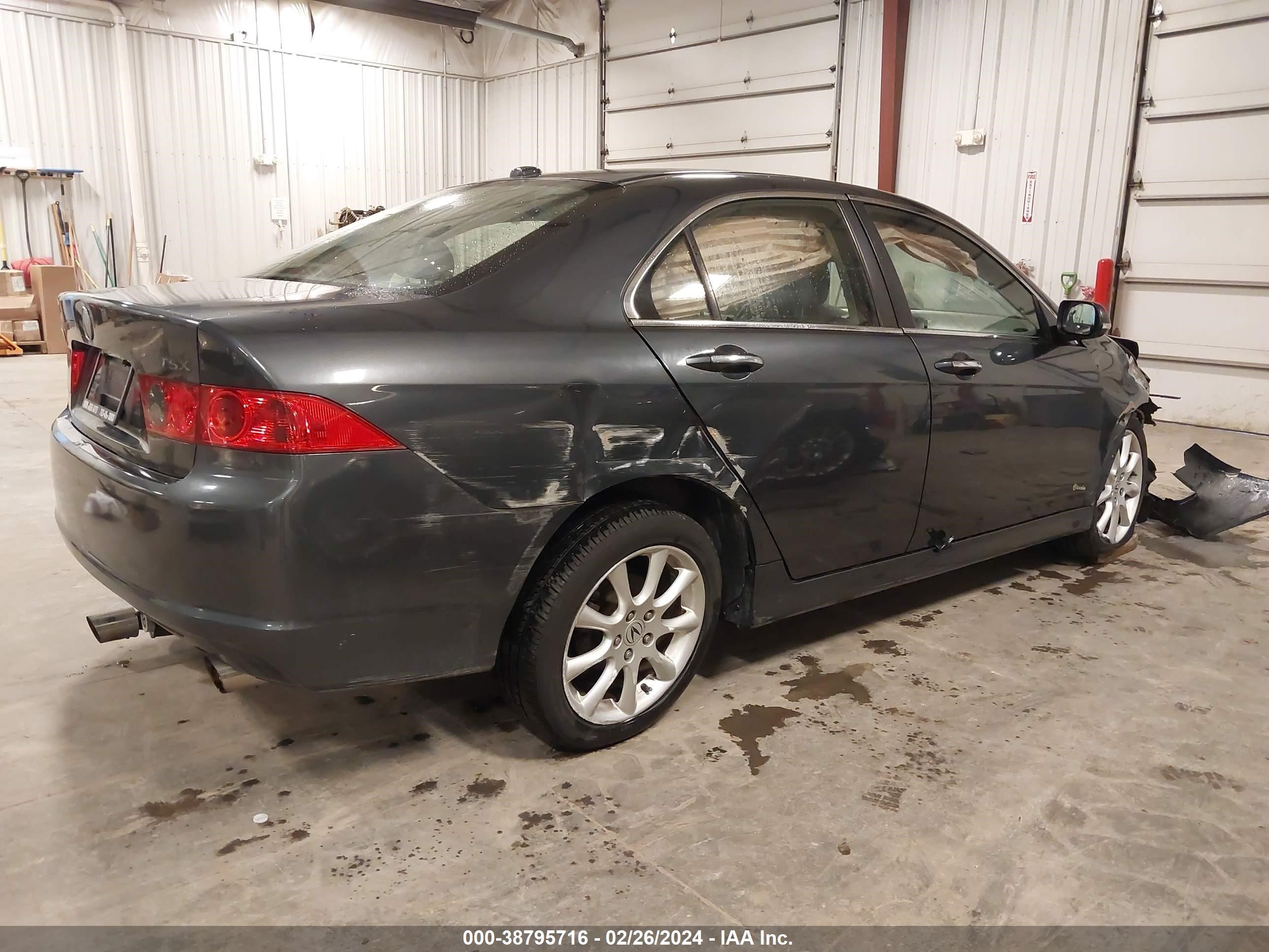 Photo 3 VIN: JH4CL96958C001524 - ACURA TSX 