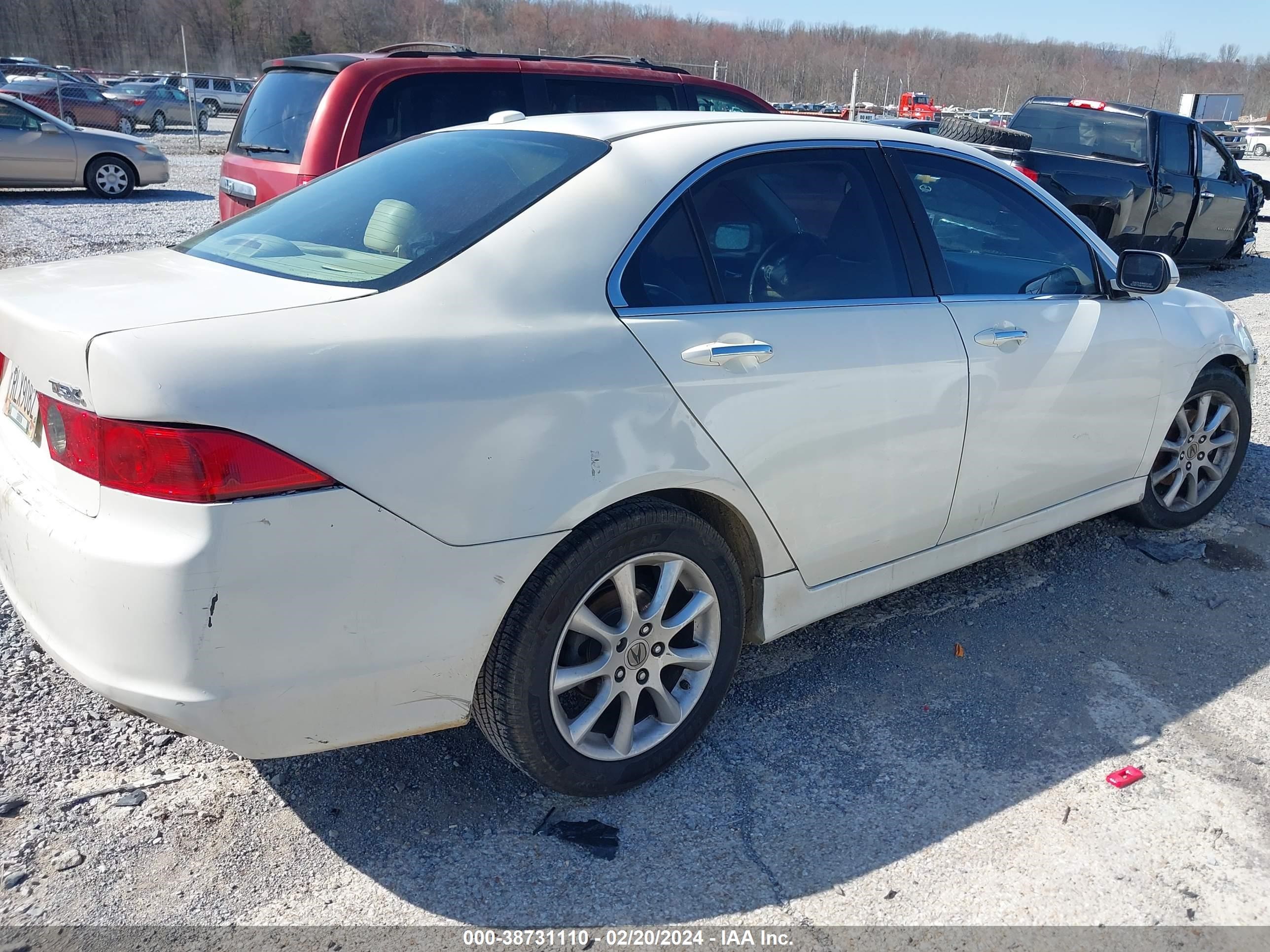 Photo 3 VIN: JH4CL96958C020929 - ACURA TSX 