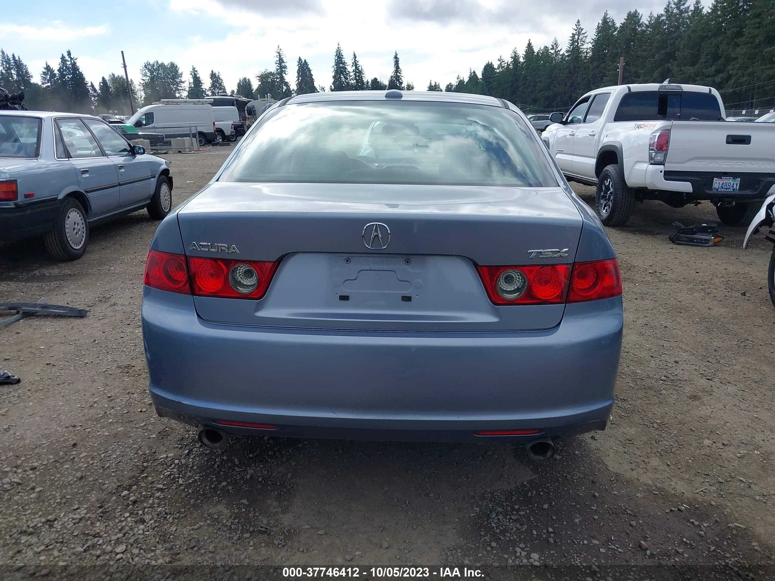 Photo 15 VIN: JH4CL96967C010828 - ACURA TSX 