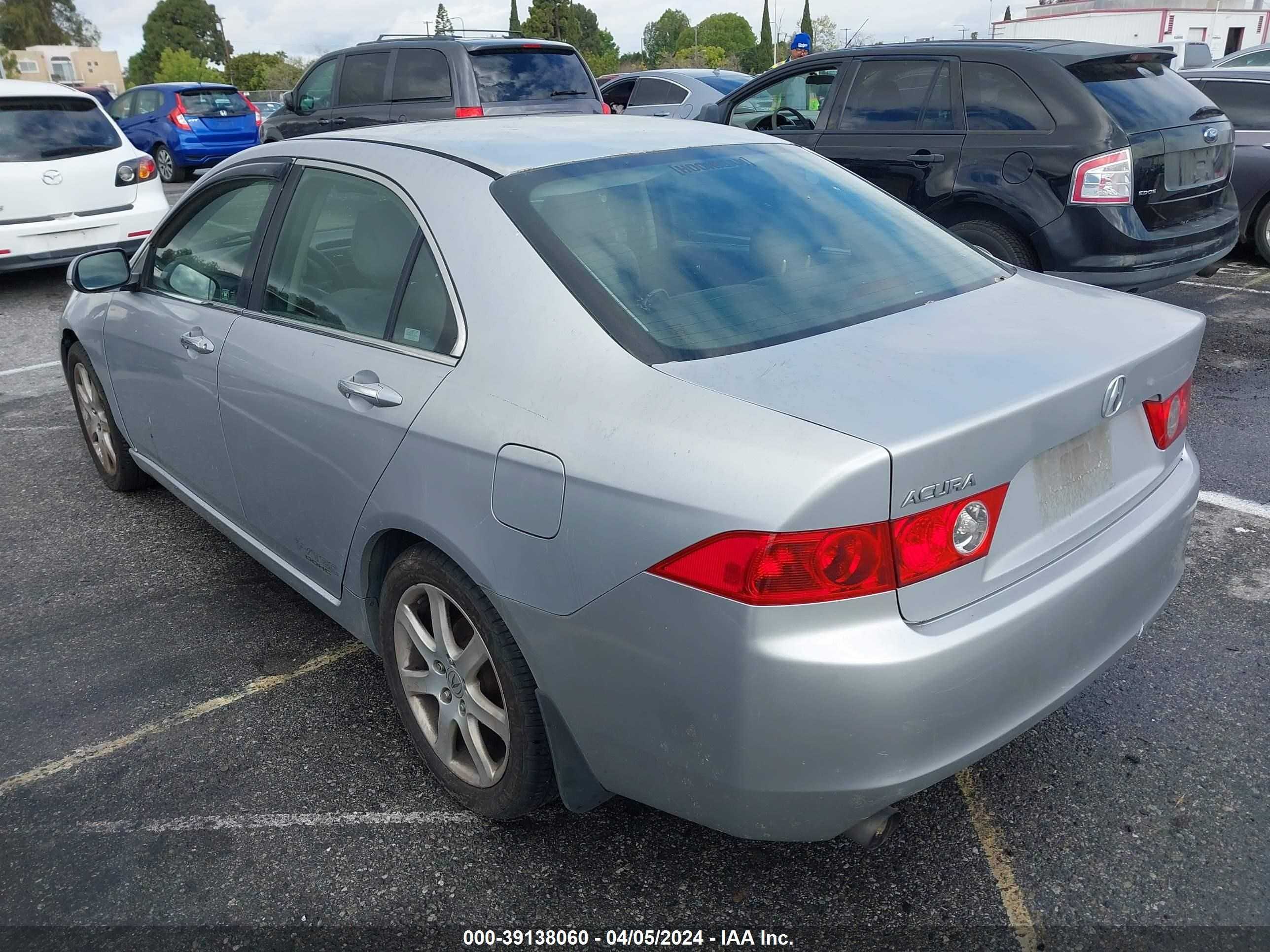 Photo 2 VIN: JH4CL96984C009658 - ACURA TSX 