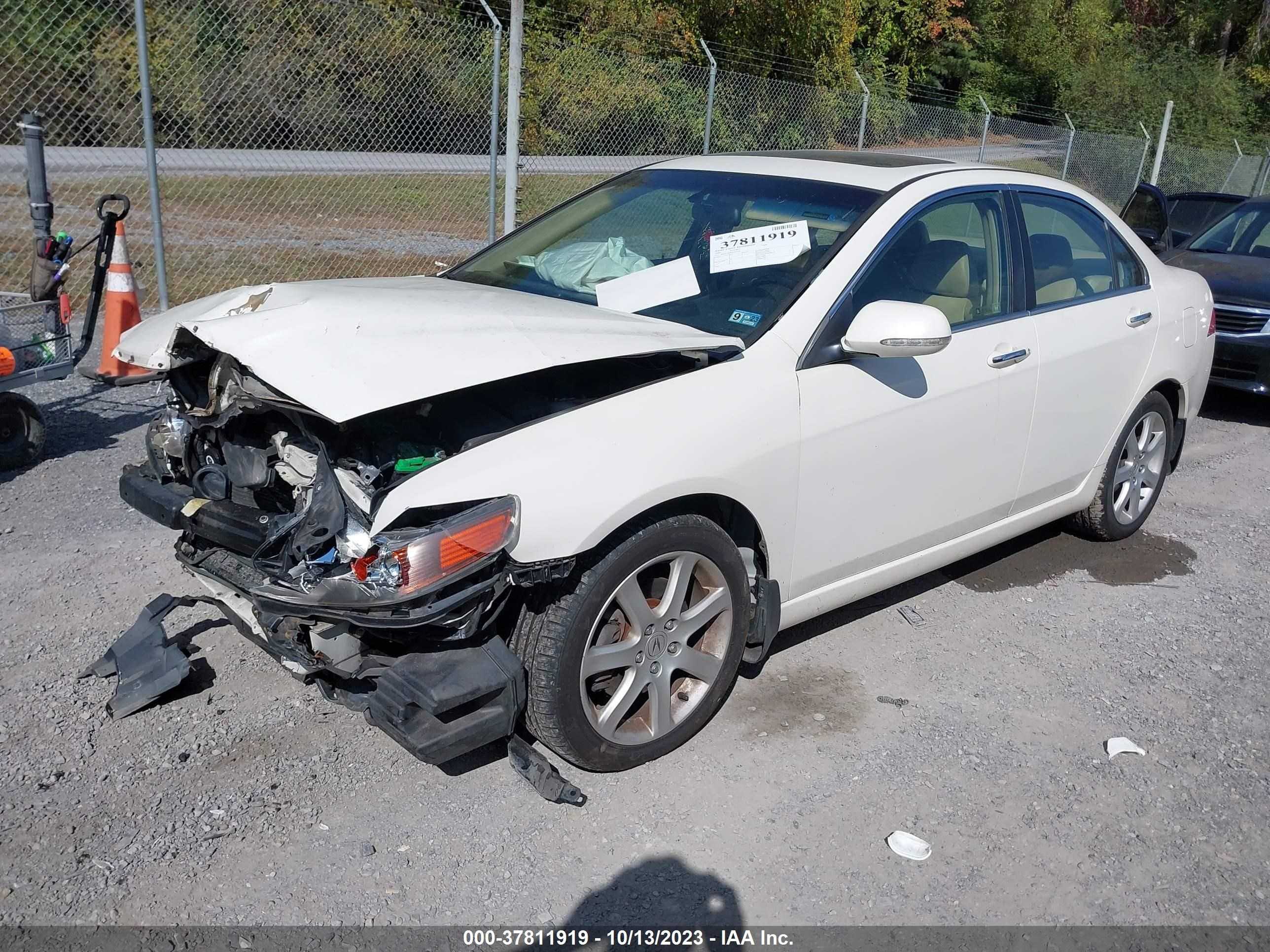 Photo 1 VIN: JH4CL96984C043728 - ACURA TSX 