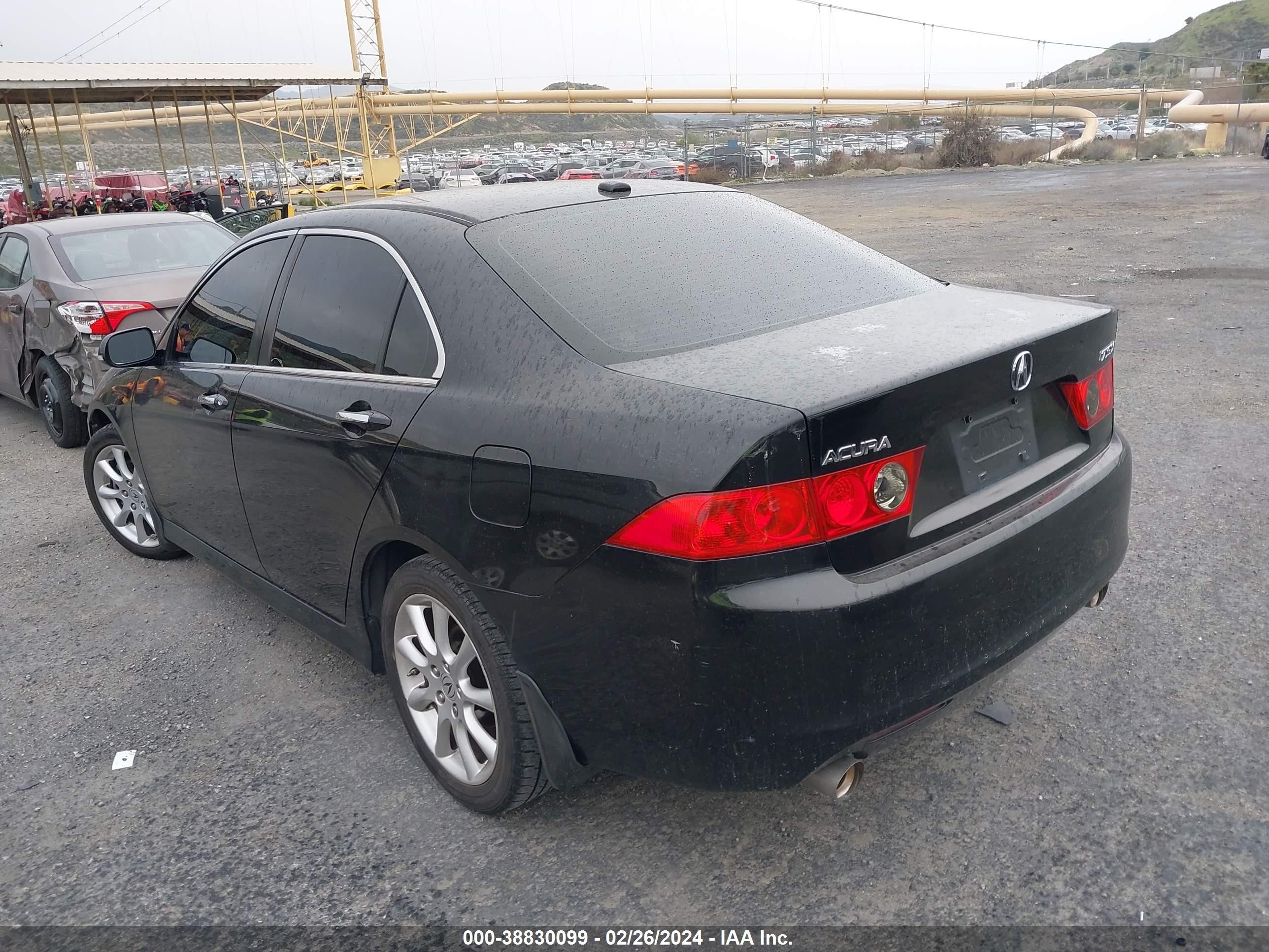 Photo 2 VIN: JH4CL96998C007746 - ACURA TSX 