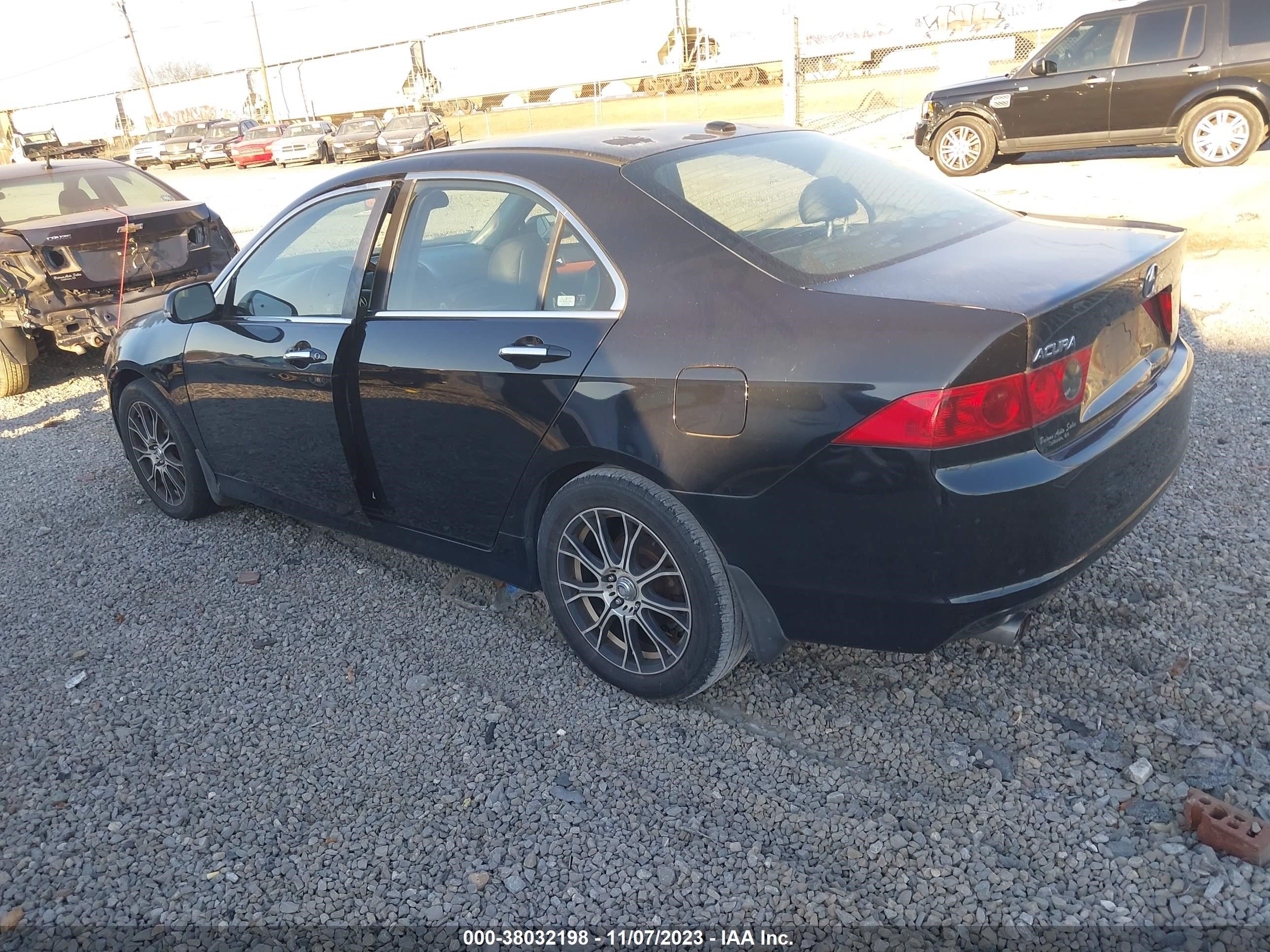 Photo 2 VIN: JH4CL969X6C031650 - ACURA TSX 