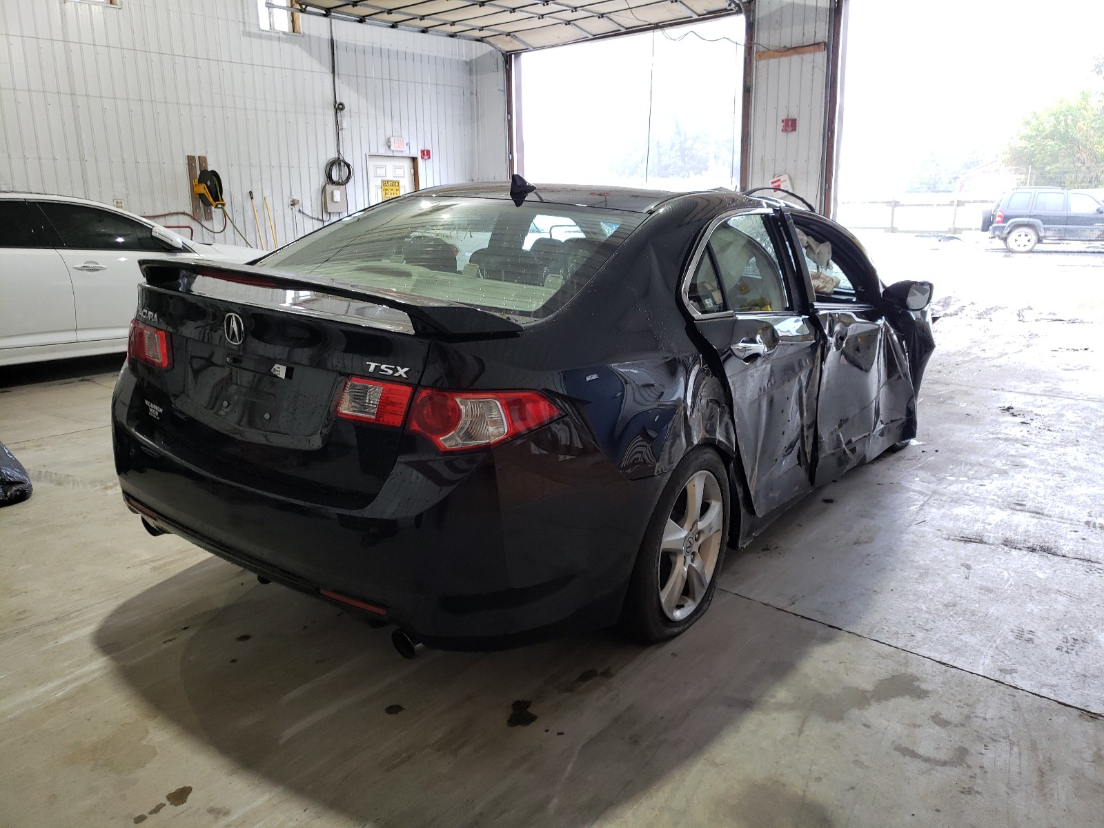 Photo 3 VIN: JH4CU25659C030177 - ACURA TSX 