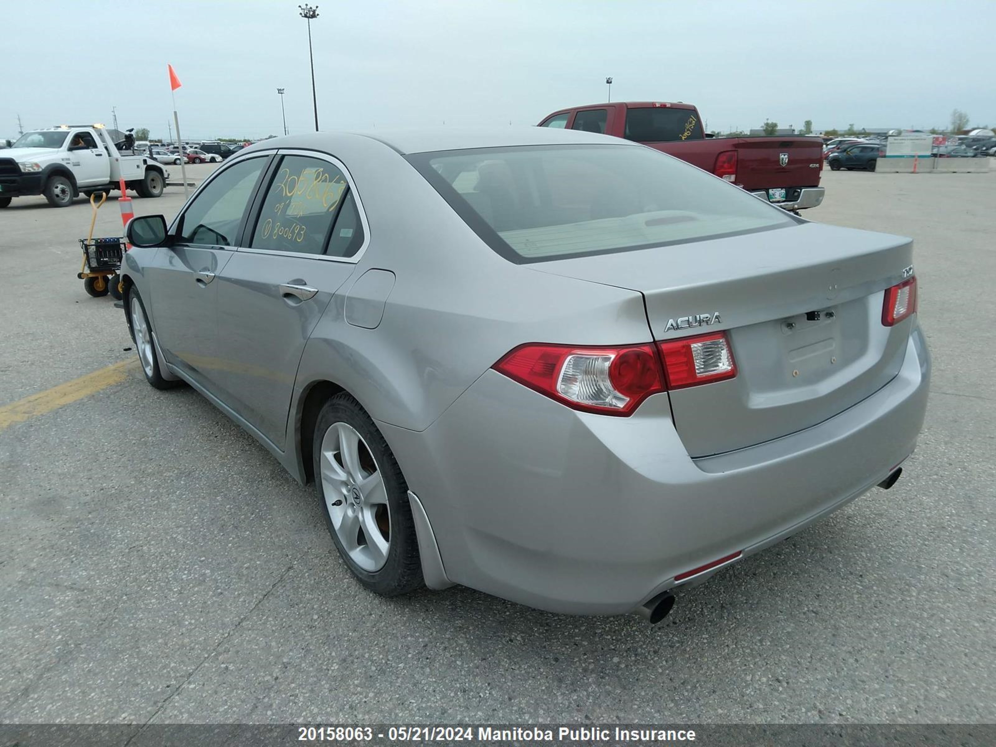 Photo 2 VIN: JH4CU264X9C800693 - ACURA TSX 