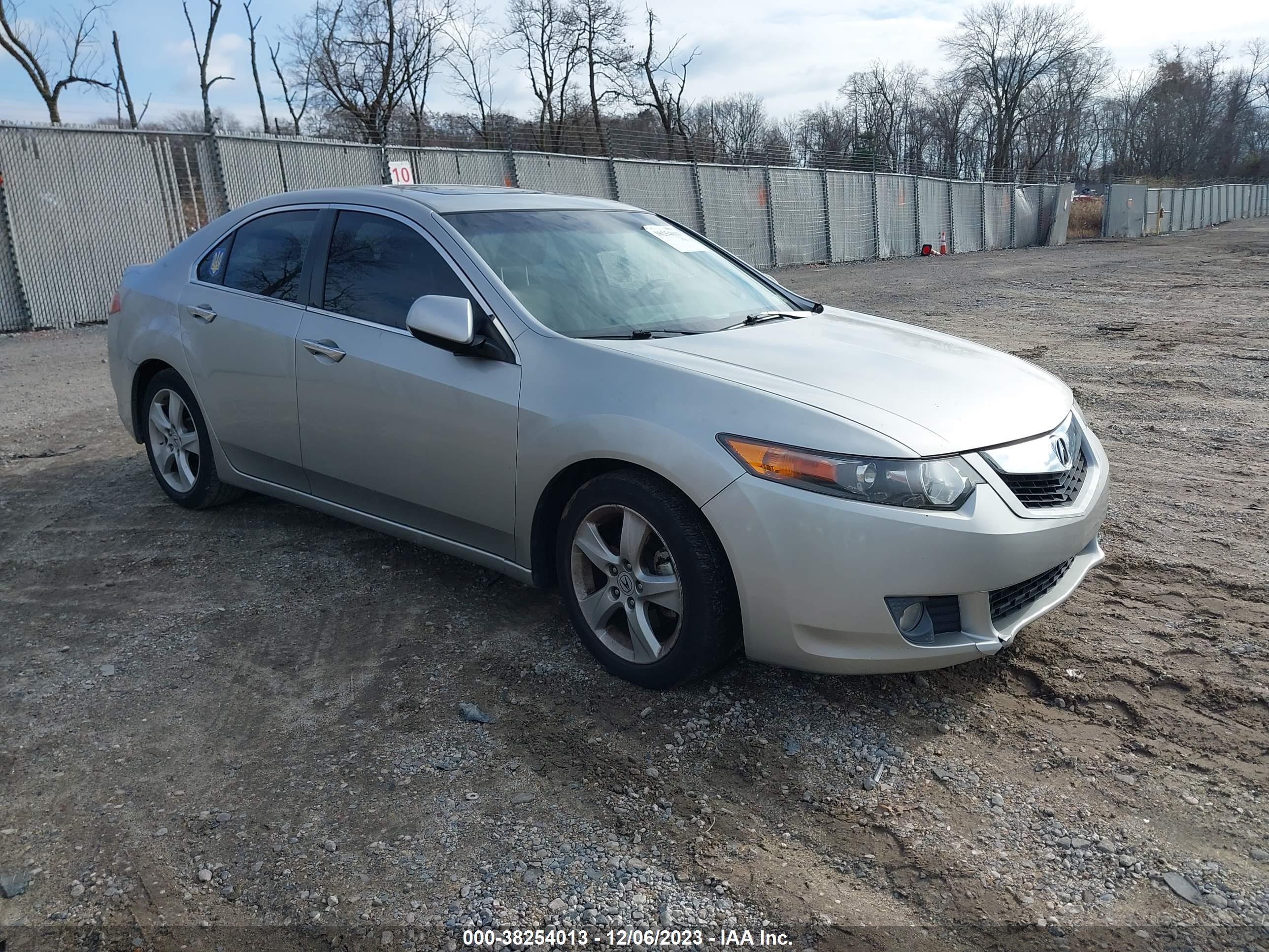 Photo 0 VIN: JH4CU26609C012622 - ACURA TSX 