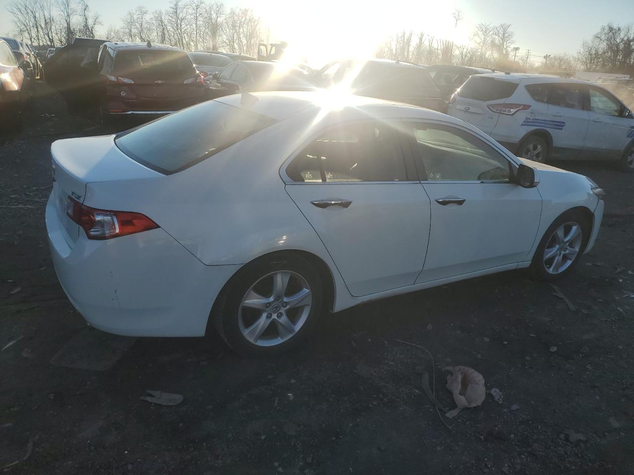 Photo 2 VIN: JH4CU26609C014466 - ACURA TSX 