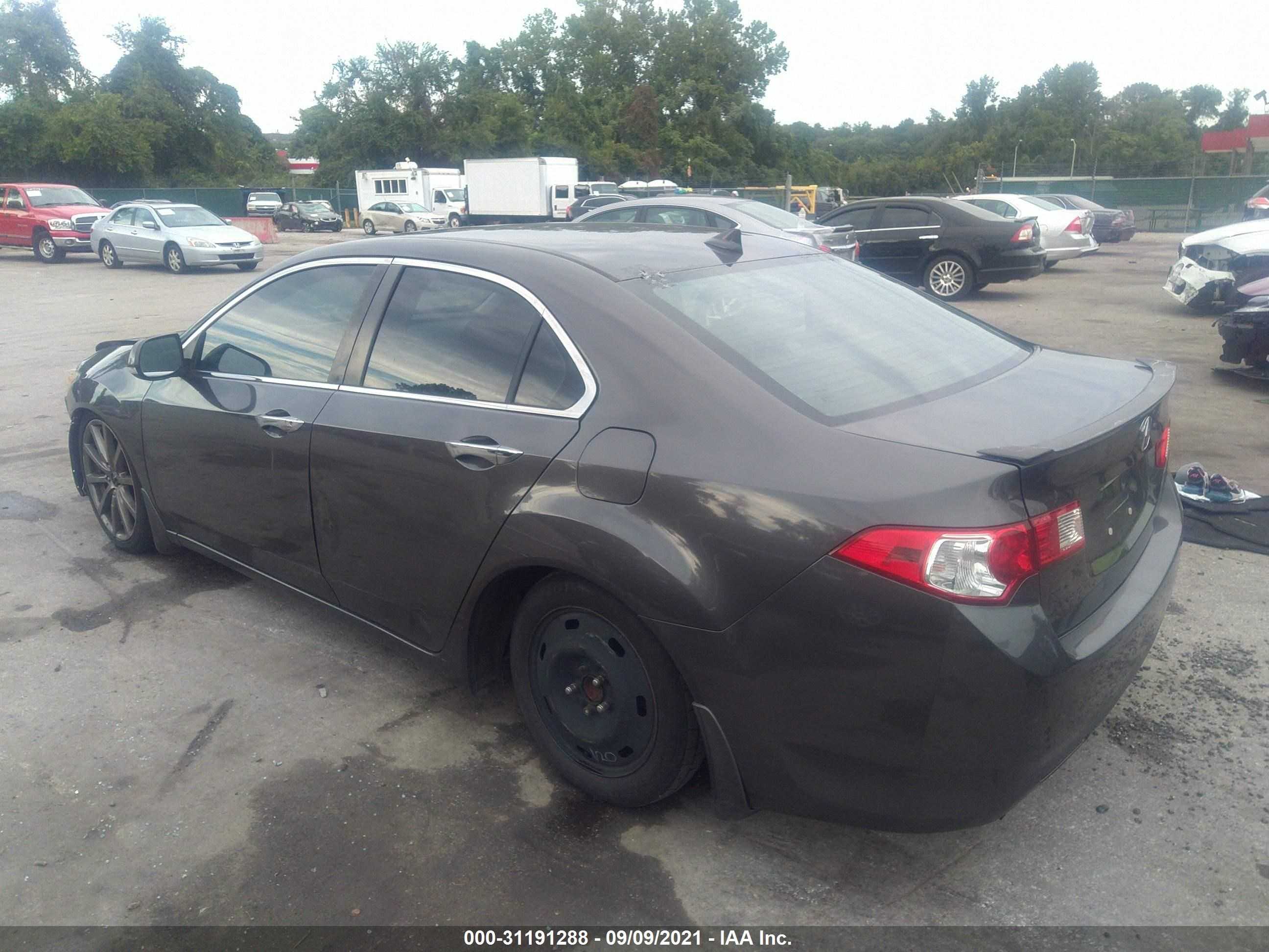 Photo 2 VIN: JH4CU26609C032062 - ACURA TSX 