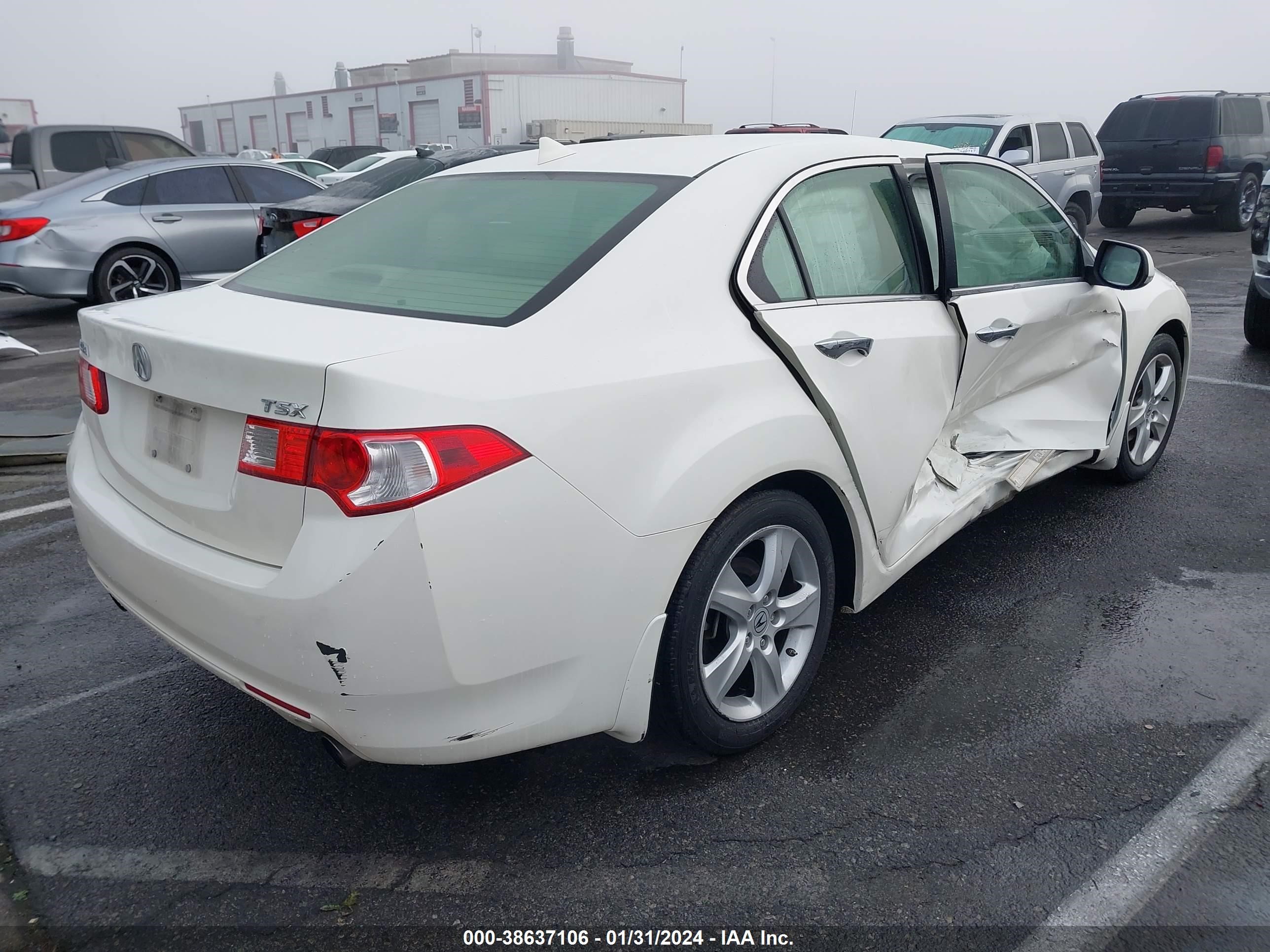 Photo 3 VIN: JH4CU26639C002585 - ACURA TSX 