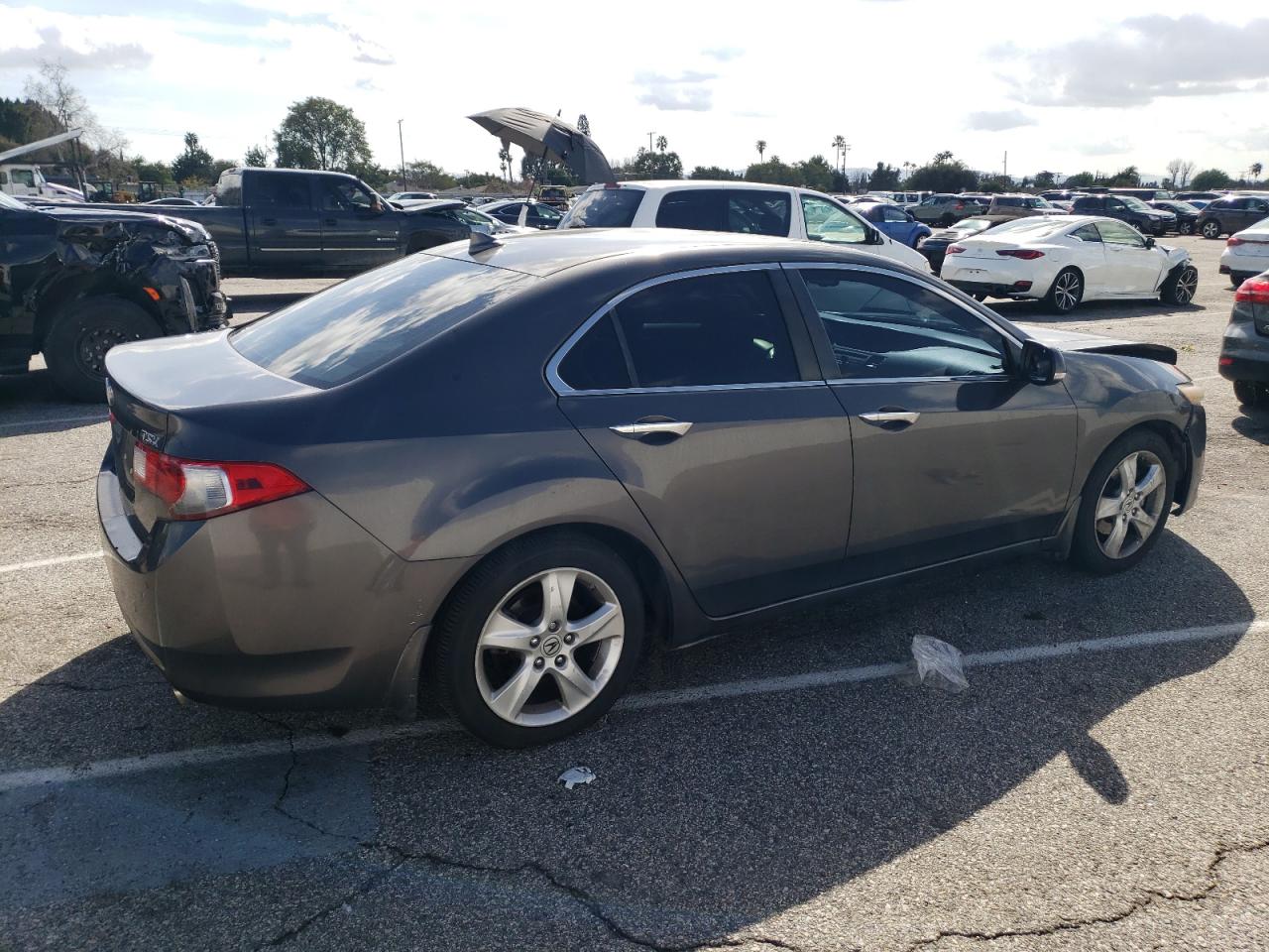 Photo 2 VIN: JH4CU26649C026555 - ACURA TSX 