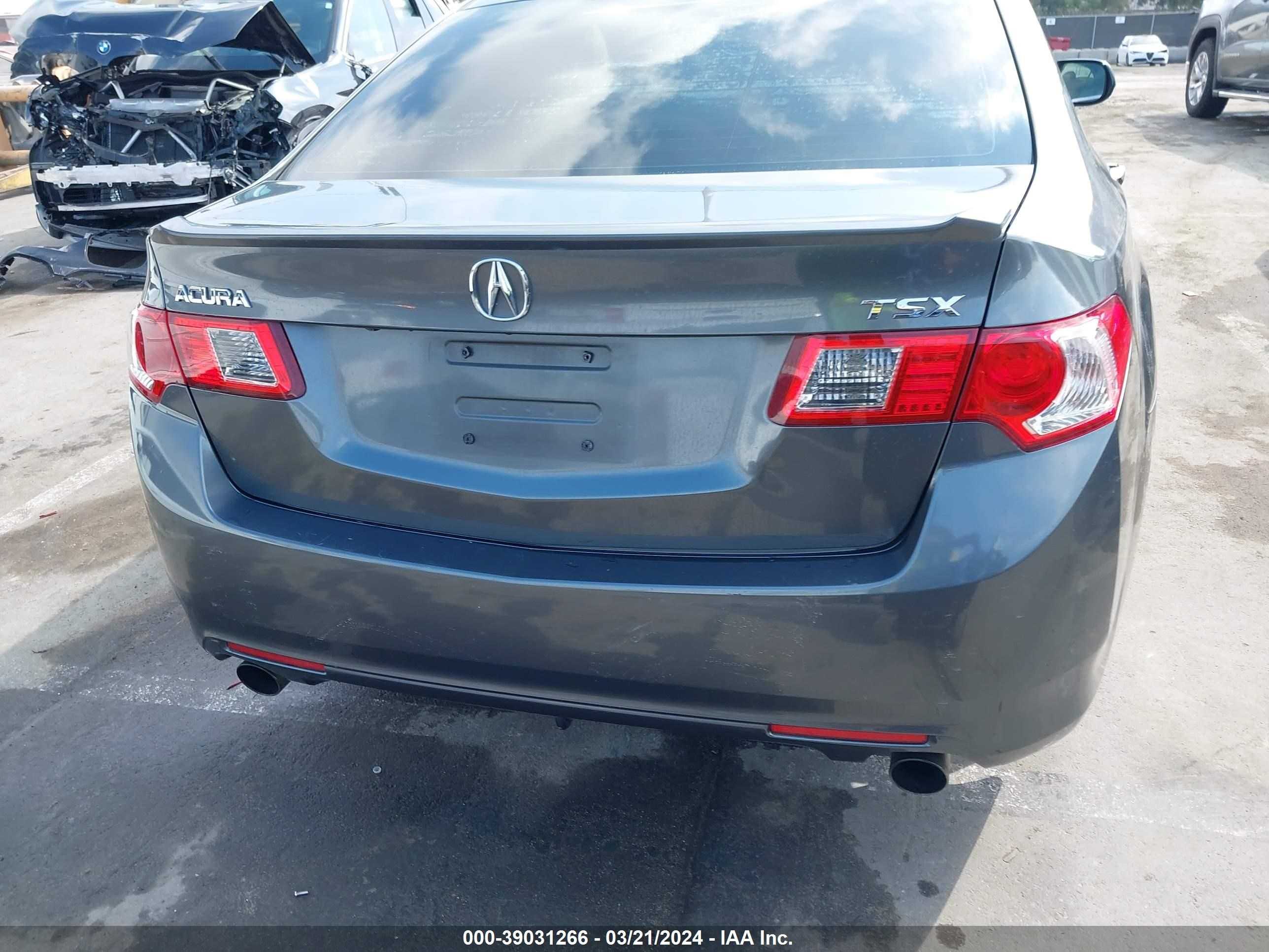 Photo 16 VIN: JH4CU26669C009921 - ACURA TSX 