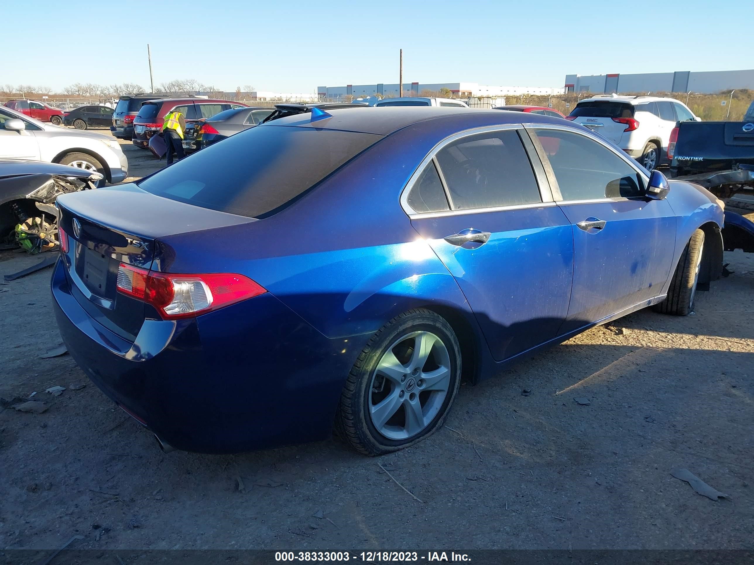 Photo 3 VIN: JH4CU26679C021978 - ACURA TSX 