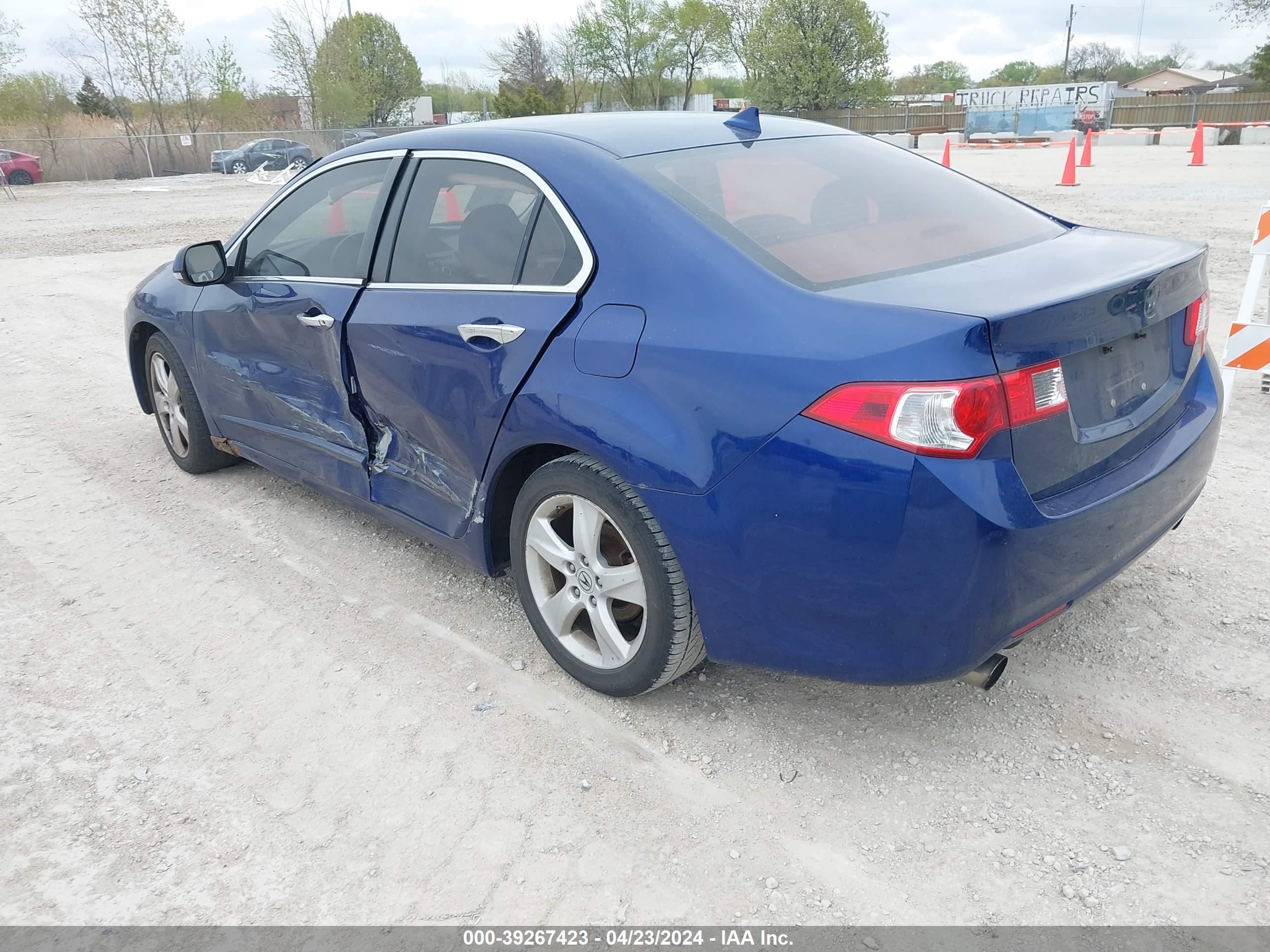 Photo 2 VIN: JH4CU26689C019978 - ACURA TSX 